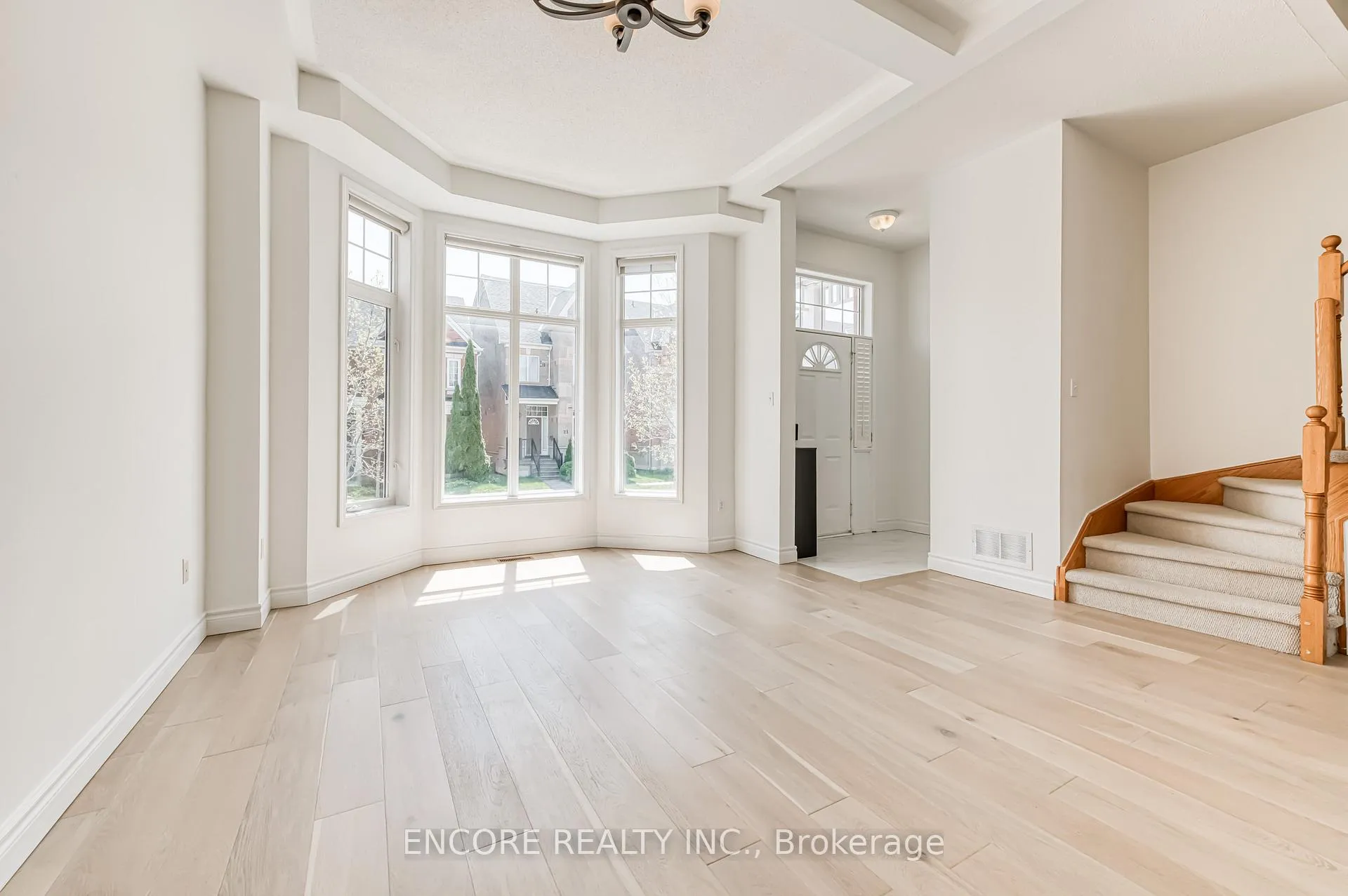 Photo 10 of 24 Spring Meadow Avenue, Markham, Cornell — HOMEH