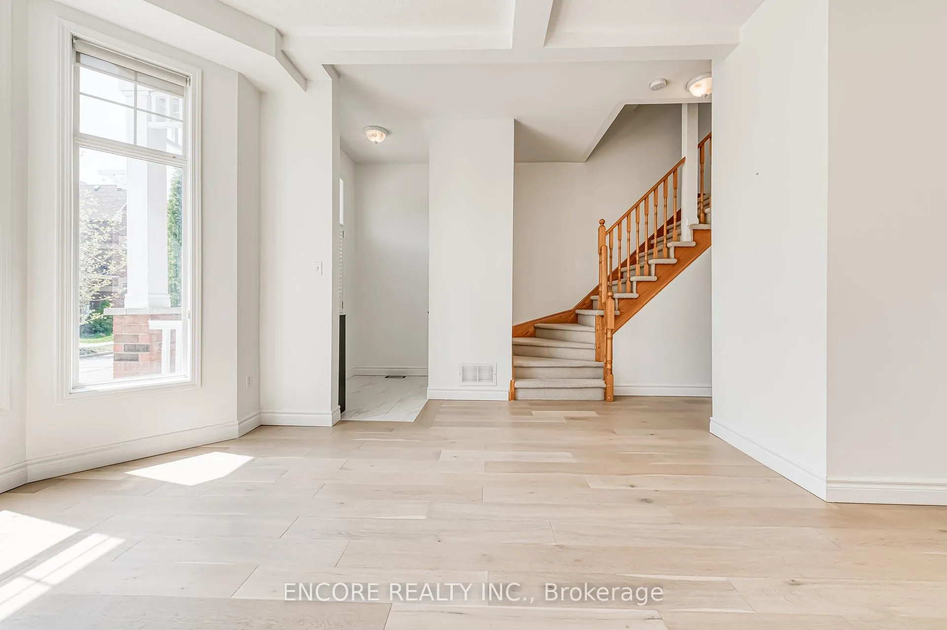 Photo 11 of 24 Spring Meadow Avenue, Markham, Cornell — HOMEH