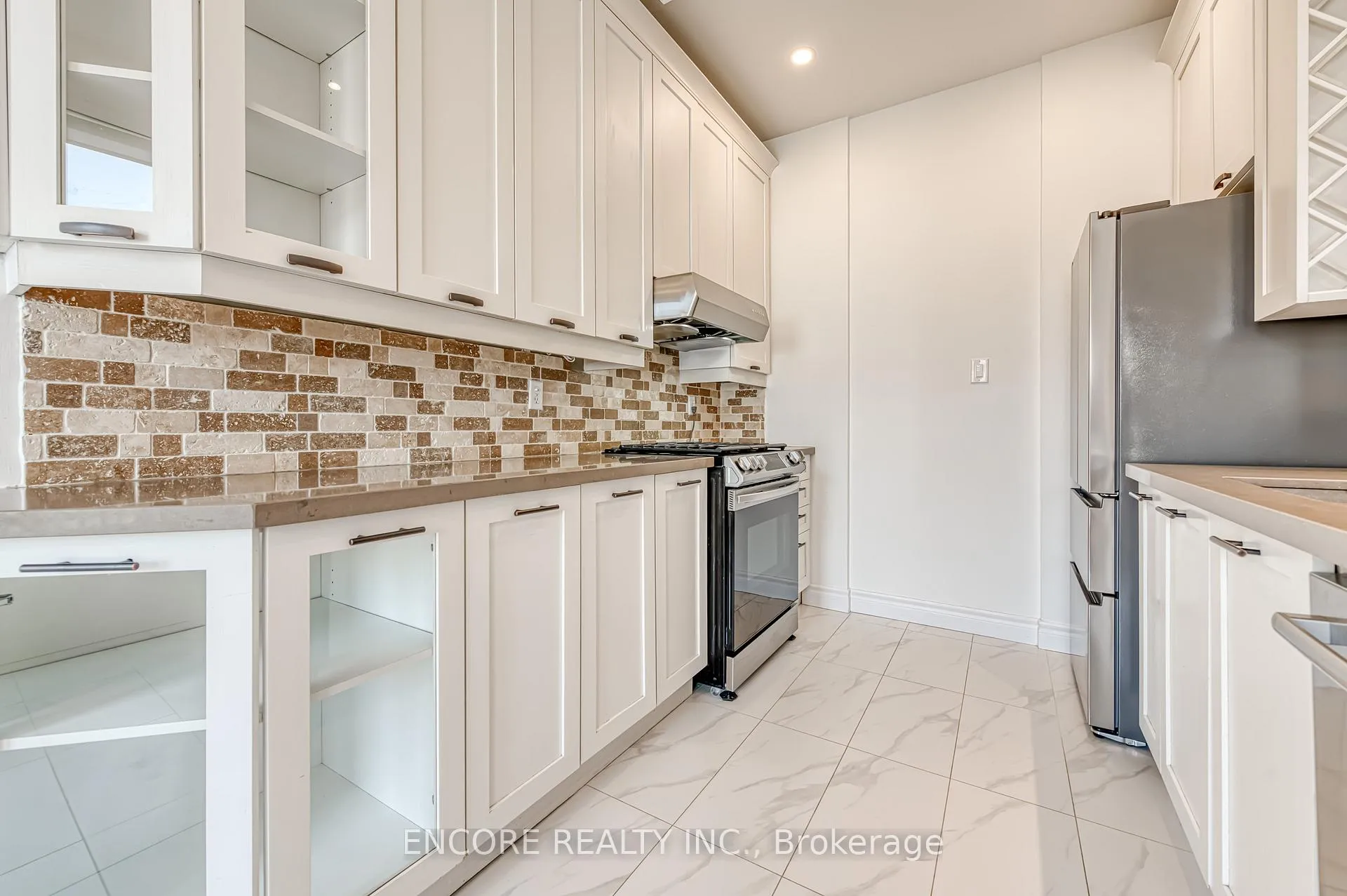 Photo 20 of 24 Spring Meadow Avenue, Markham, Cornell — HOMEH