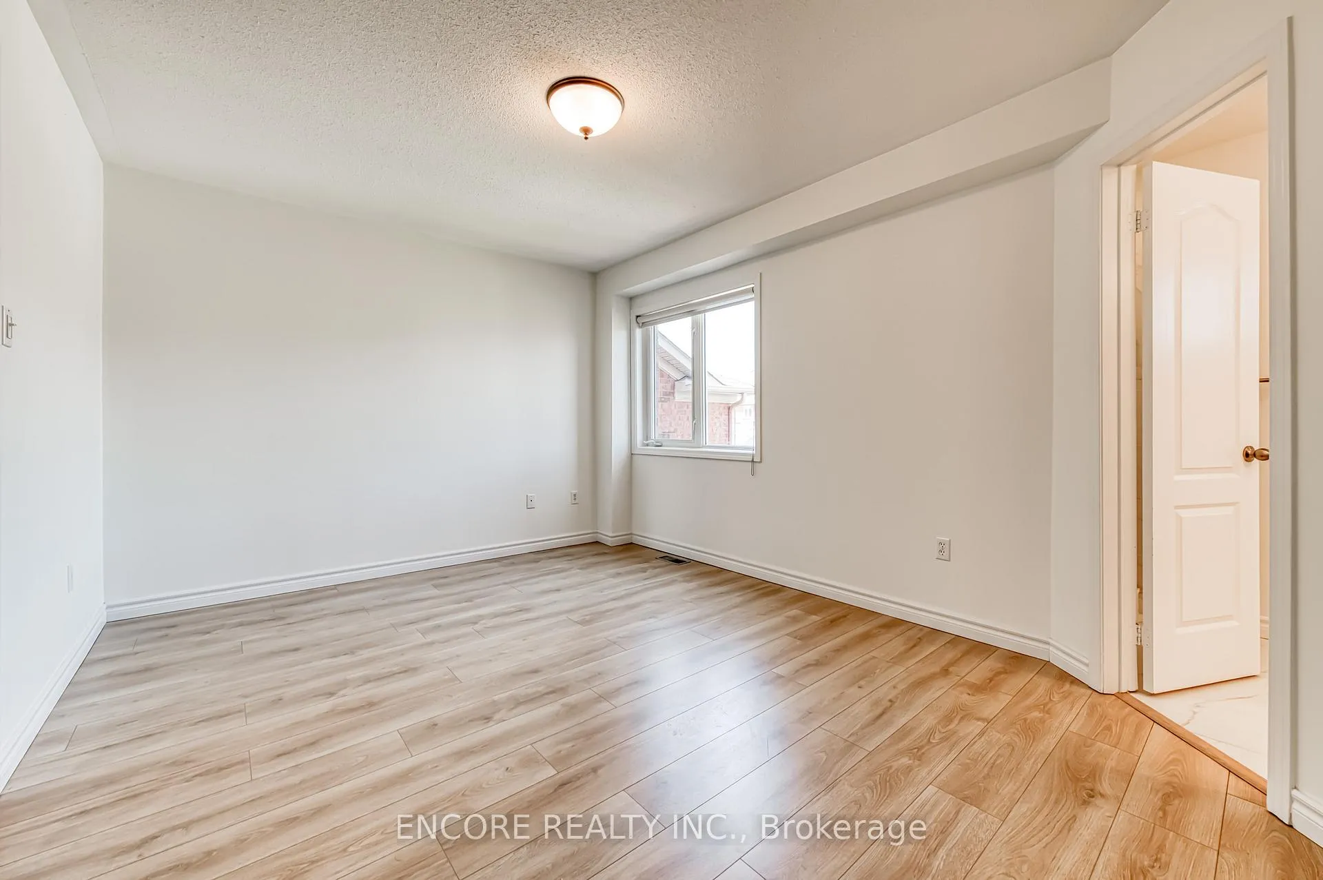 Photo 25 of 24 Spring Meadow Avenue, Markham, Cornell — HOMEH