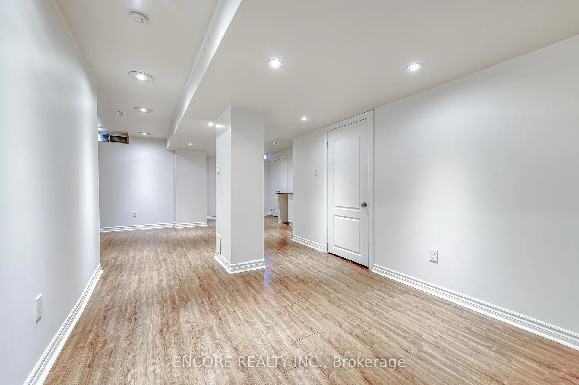 Photo 39 of 24 Spring Meadow Avenue, Markham, Cornell — HOMEH