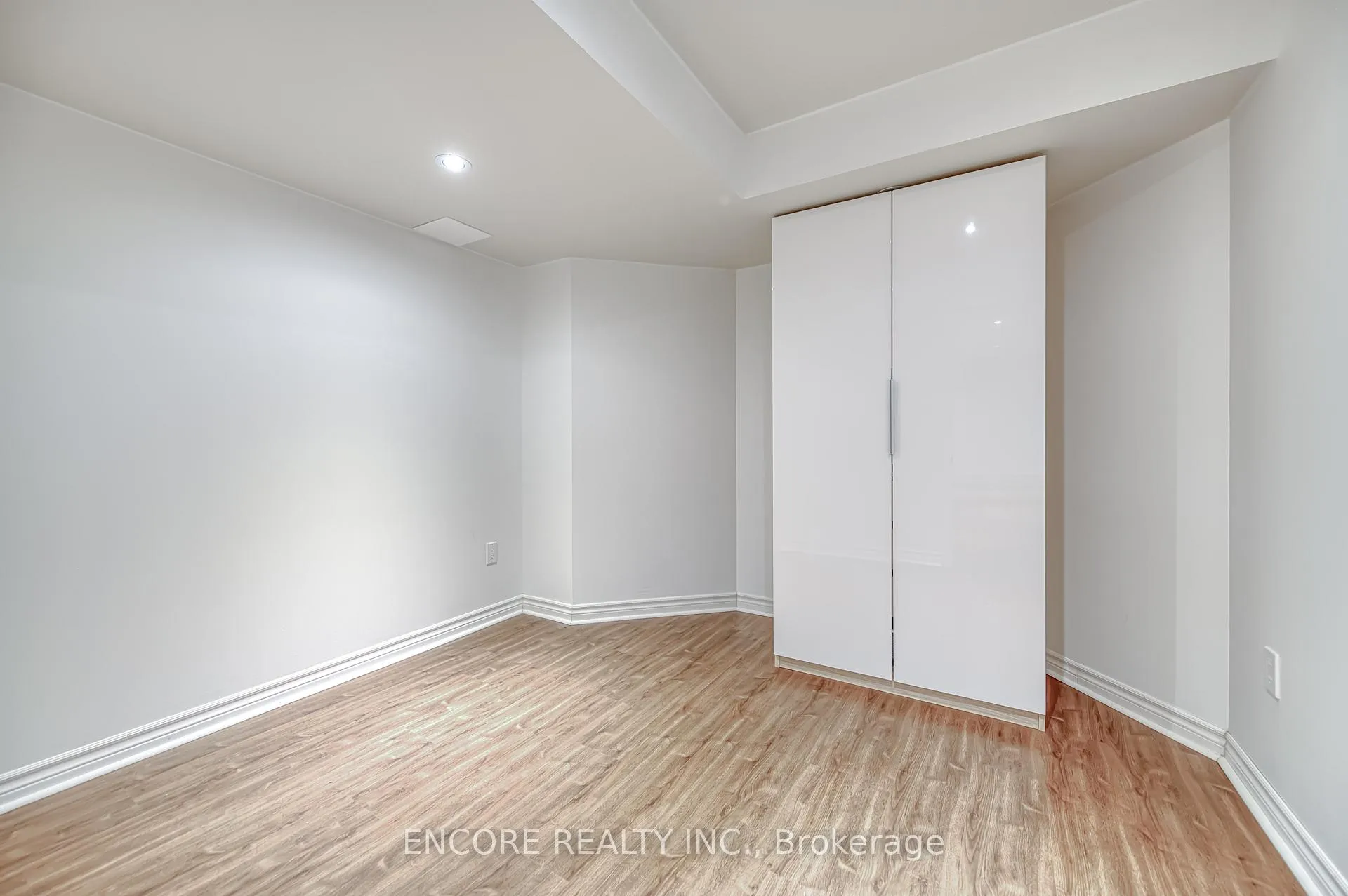Photo 42 of 24 Spring Meadow Avenue, Markham, Cornell — HOMEH