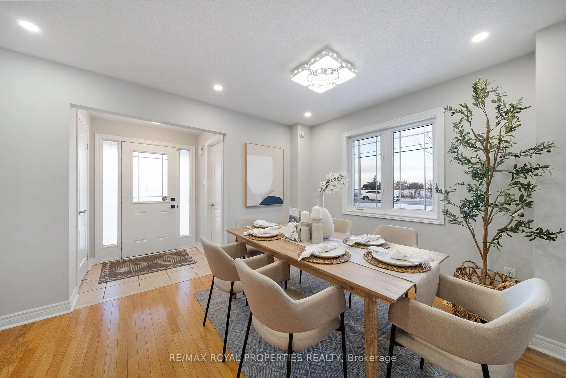 Photo 9 of 59 Whitlock Crescent, Ajax, Northeast Ajax — HOMEH