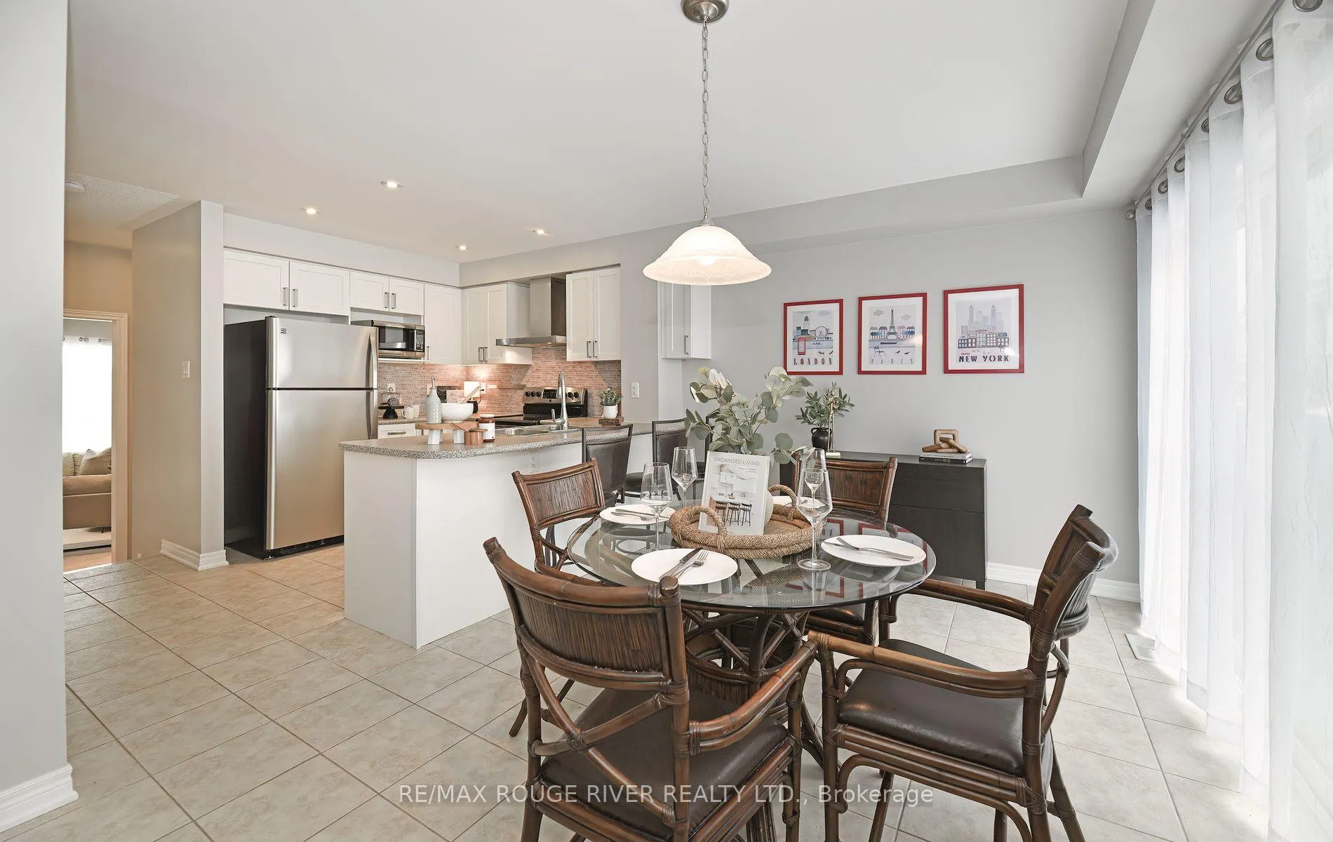 Photo 10 of 37 Martinworth Lane, Ajax, Central East — HOMEH