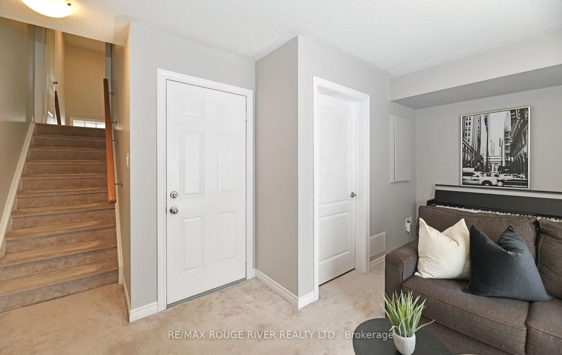 Photo 22 of 37 Martinworth Lane, Ajax, Central East — HOMEH