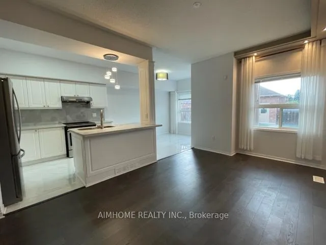 Photo 3 of 488 The Bridle Walk, Markham, Berczy — HOMEH