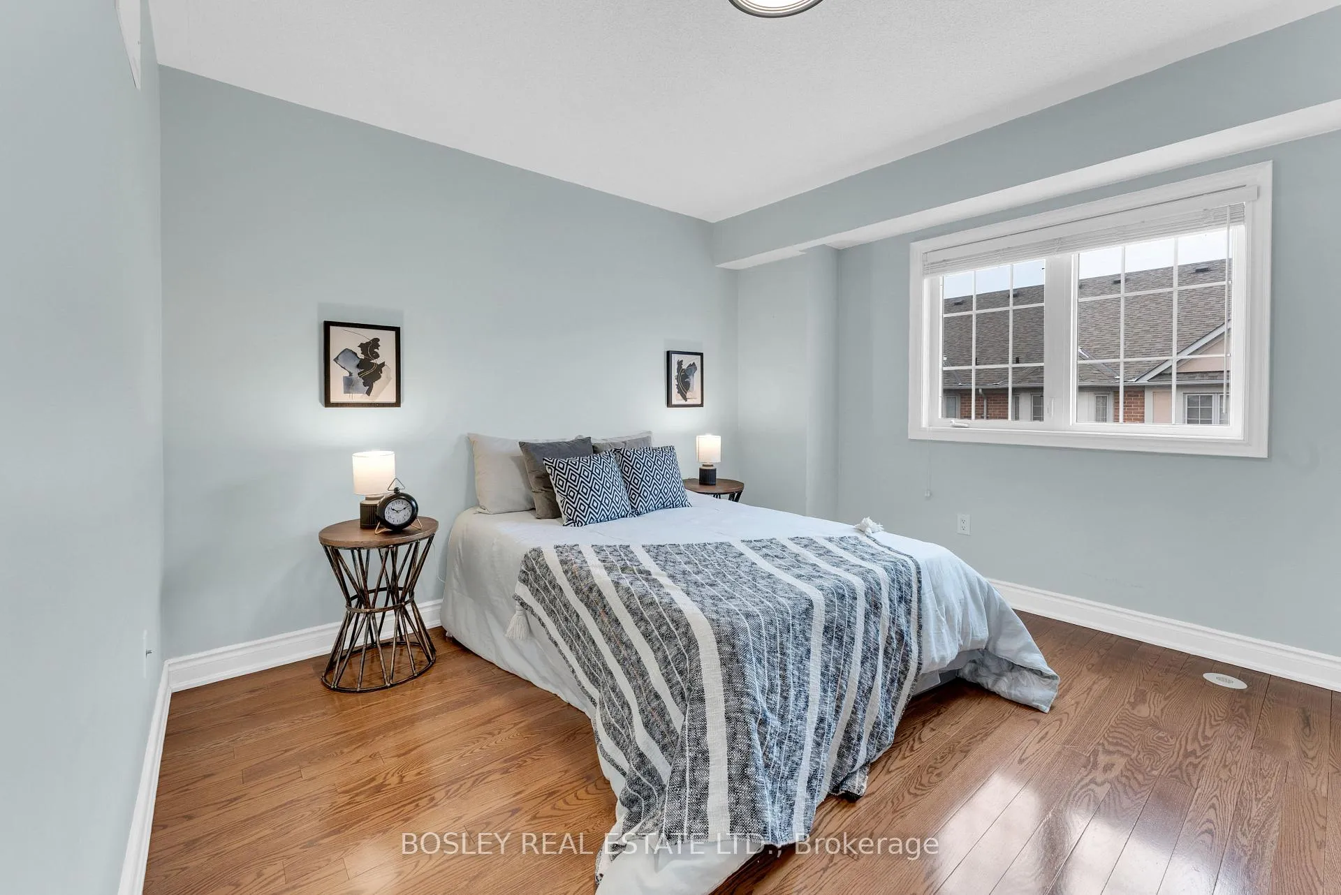 Photo 27 of 21 Legends Way, Markham, Unionville — HOMEH