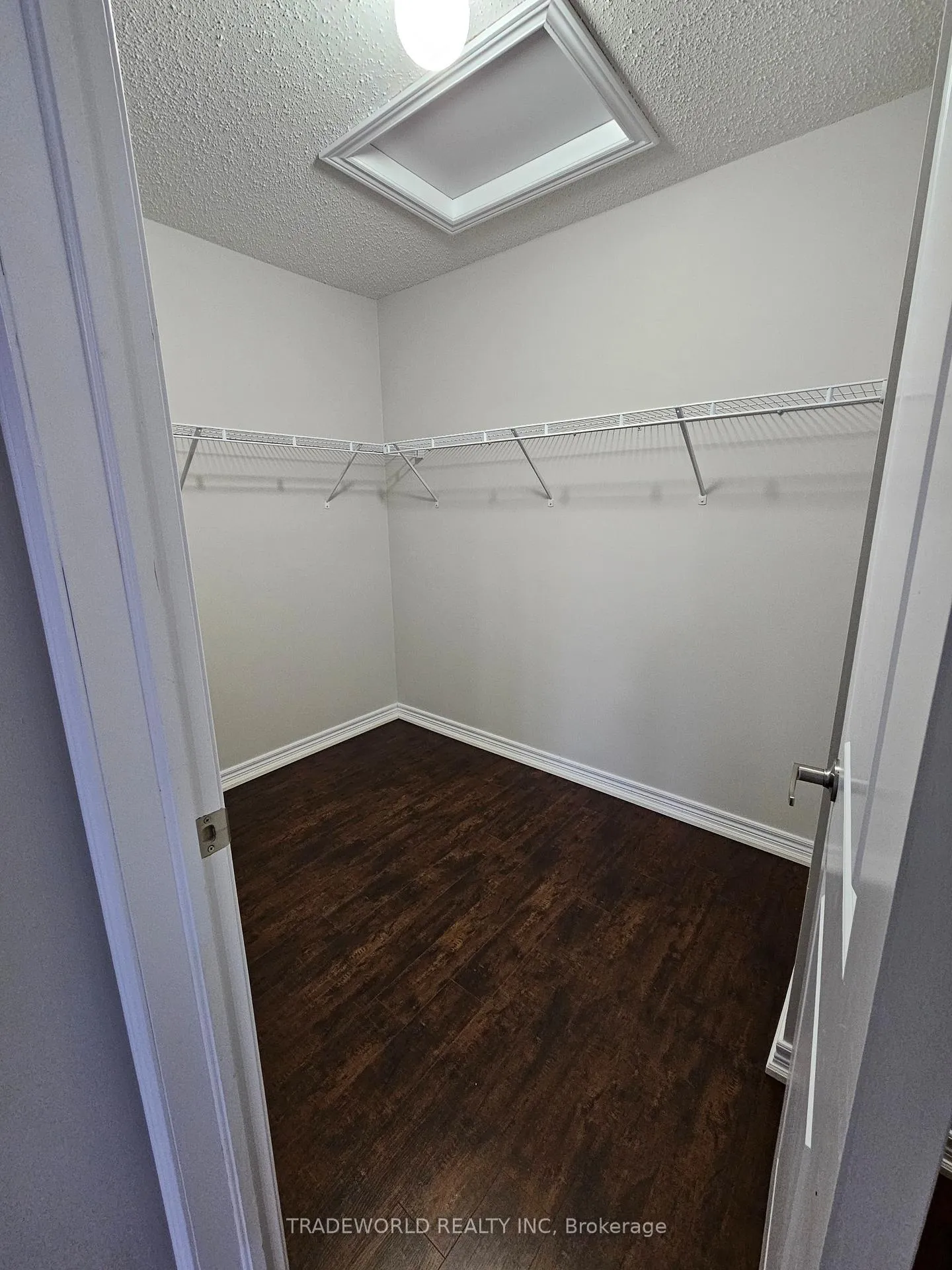 Photo 9 of 61 Memon Place, Markham, Wismer — HOMEH