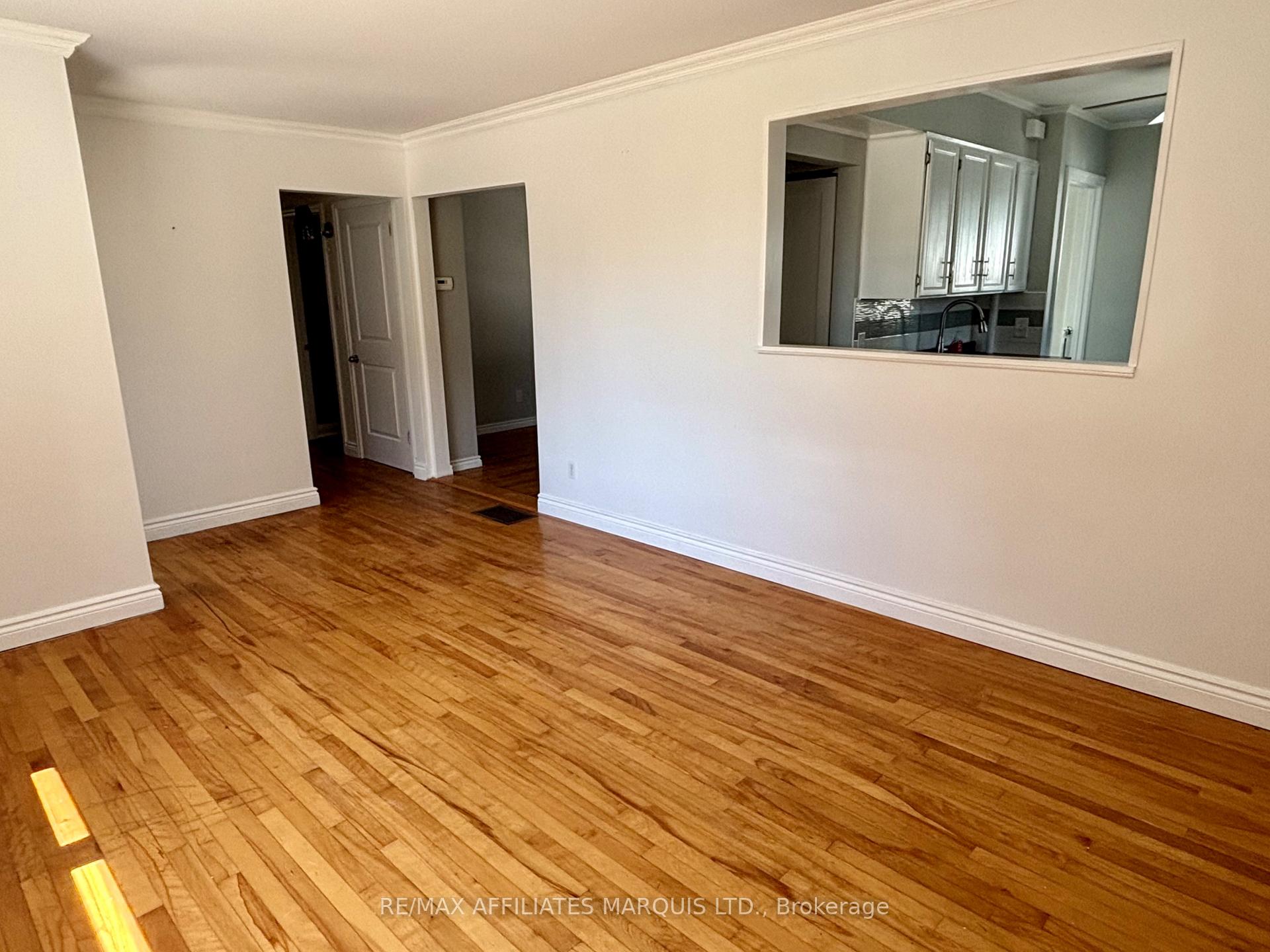 Photo 8 of 1005 Leonard Avenue, Cornwall — HOMEH