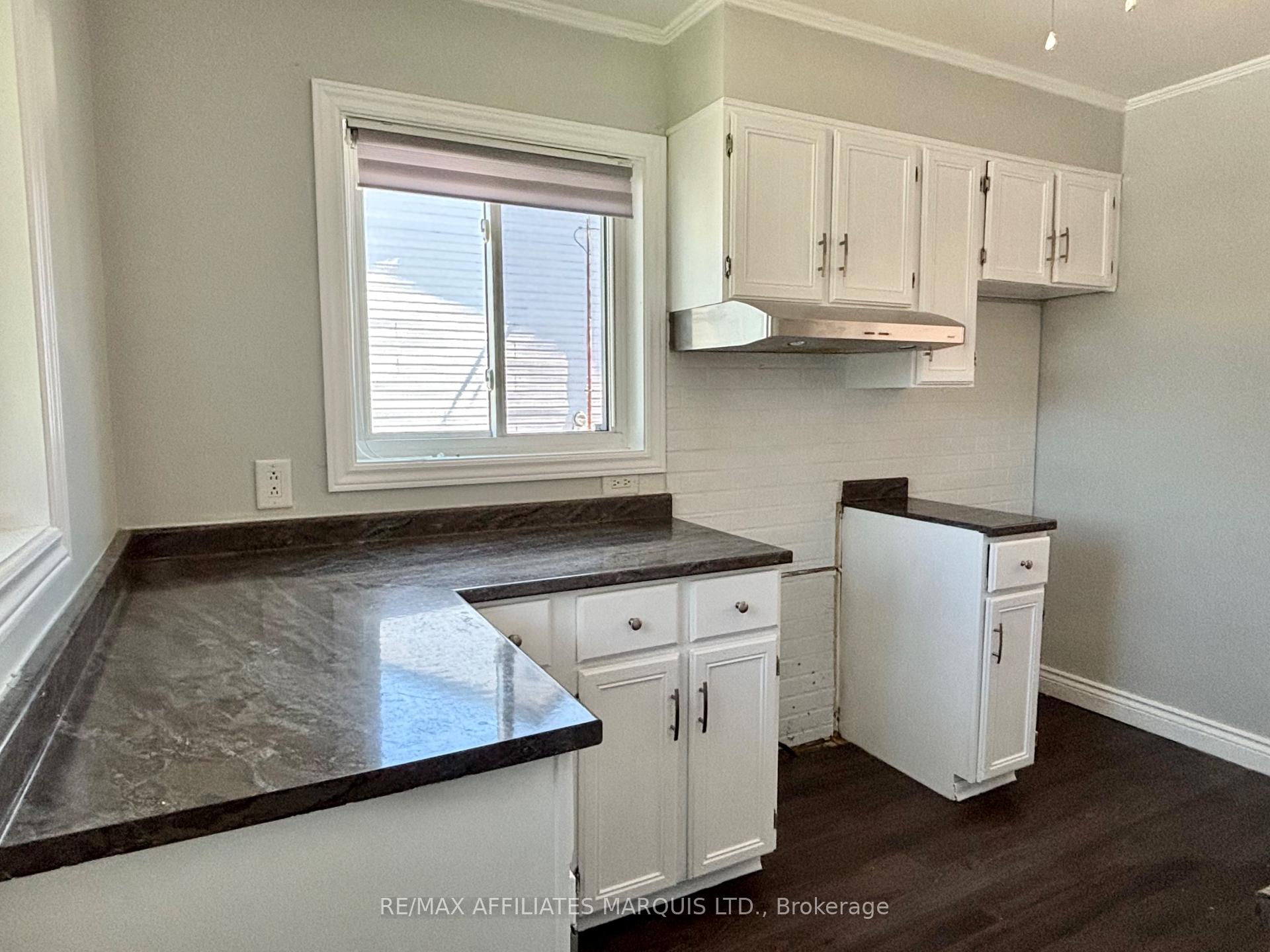 Photo 10 of 1005 Leonard Avenue, Cornwall — HOMEH