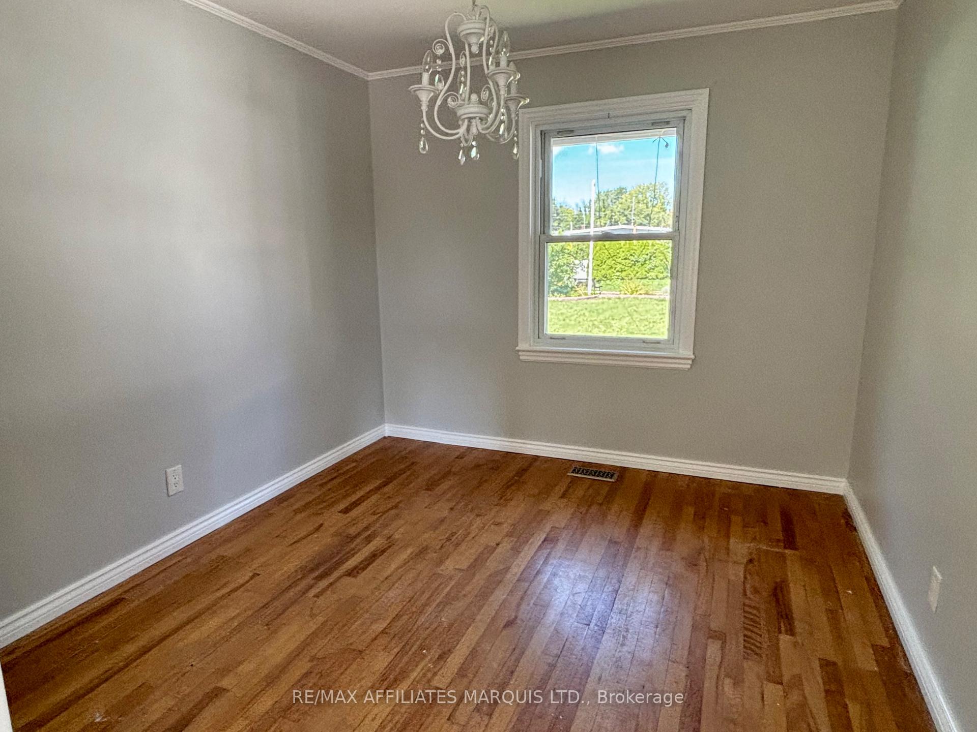 Photo 14 of 1005 Leonard Avenue, Cornwall — HOMEH