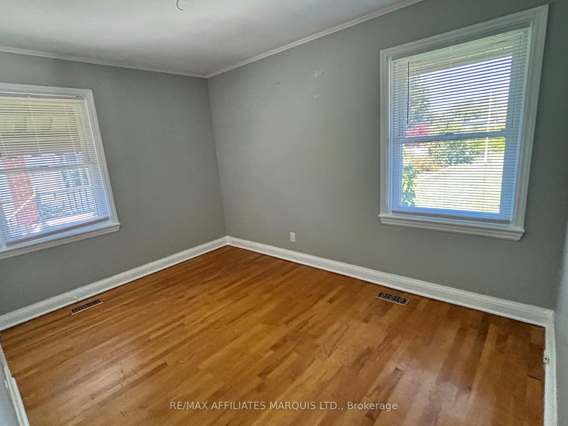 Photo 15 of 1005 Leonard Avenue, Cornwall — HOMEH
