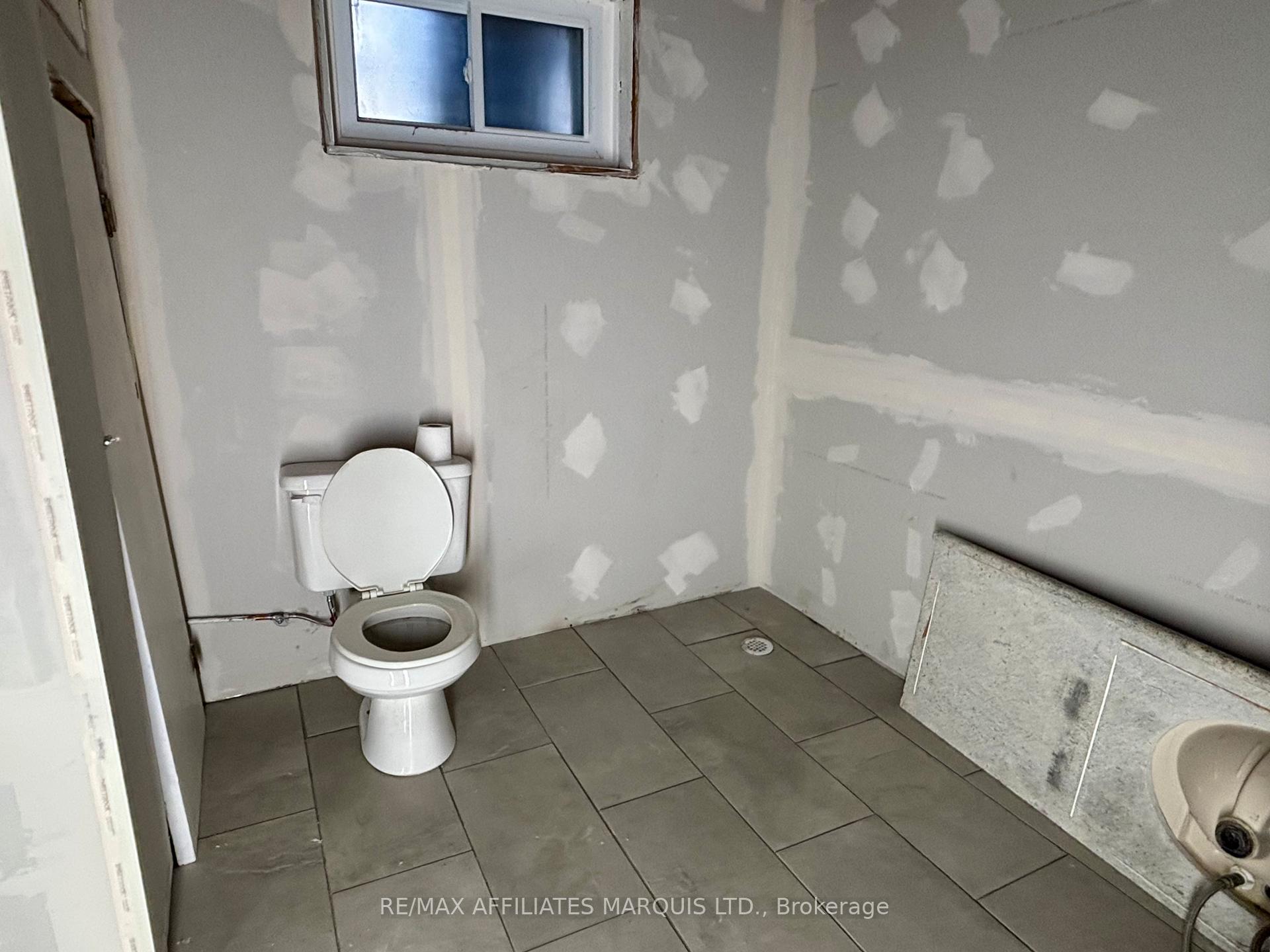 Photo 22 of 1005 Leonard Avenue, Cornwall — HOMEH