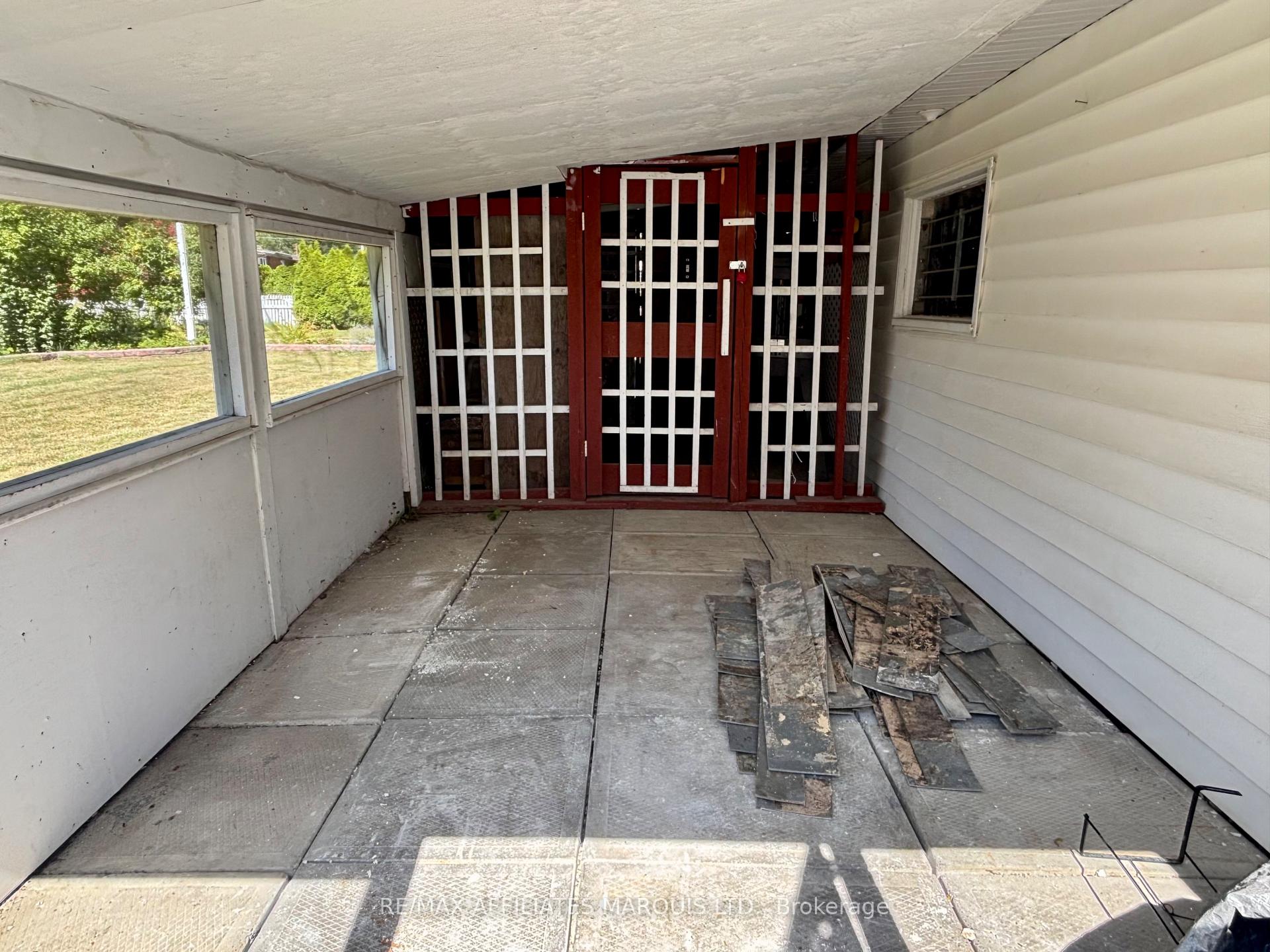 Photo 24 of 1005 Leonard Avenue, Cornwall — HOMEH