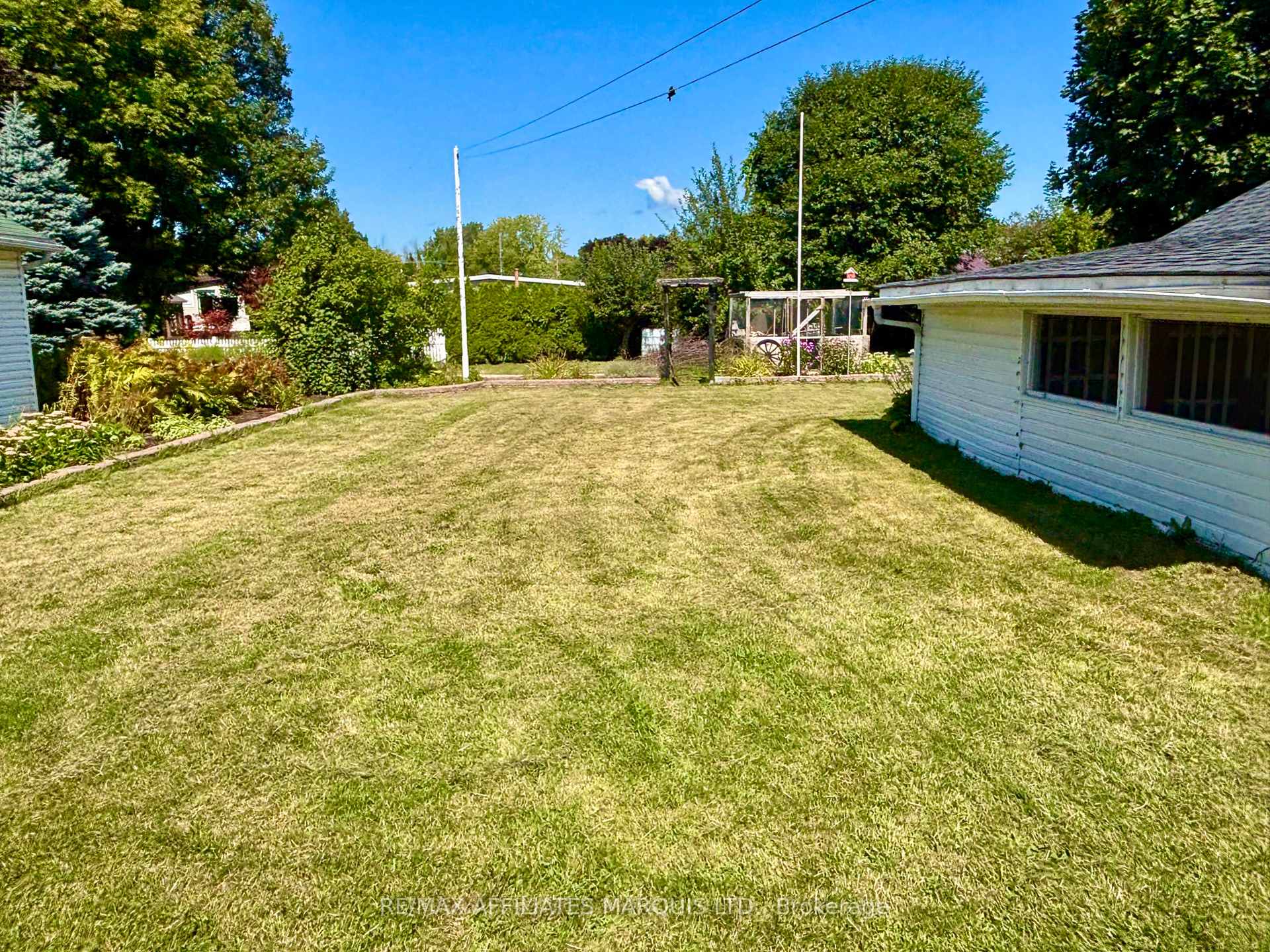 Photo 25 of 1005 Leonard Avenue, Cornwall — HOMEH