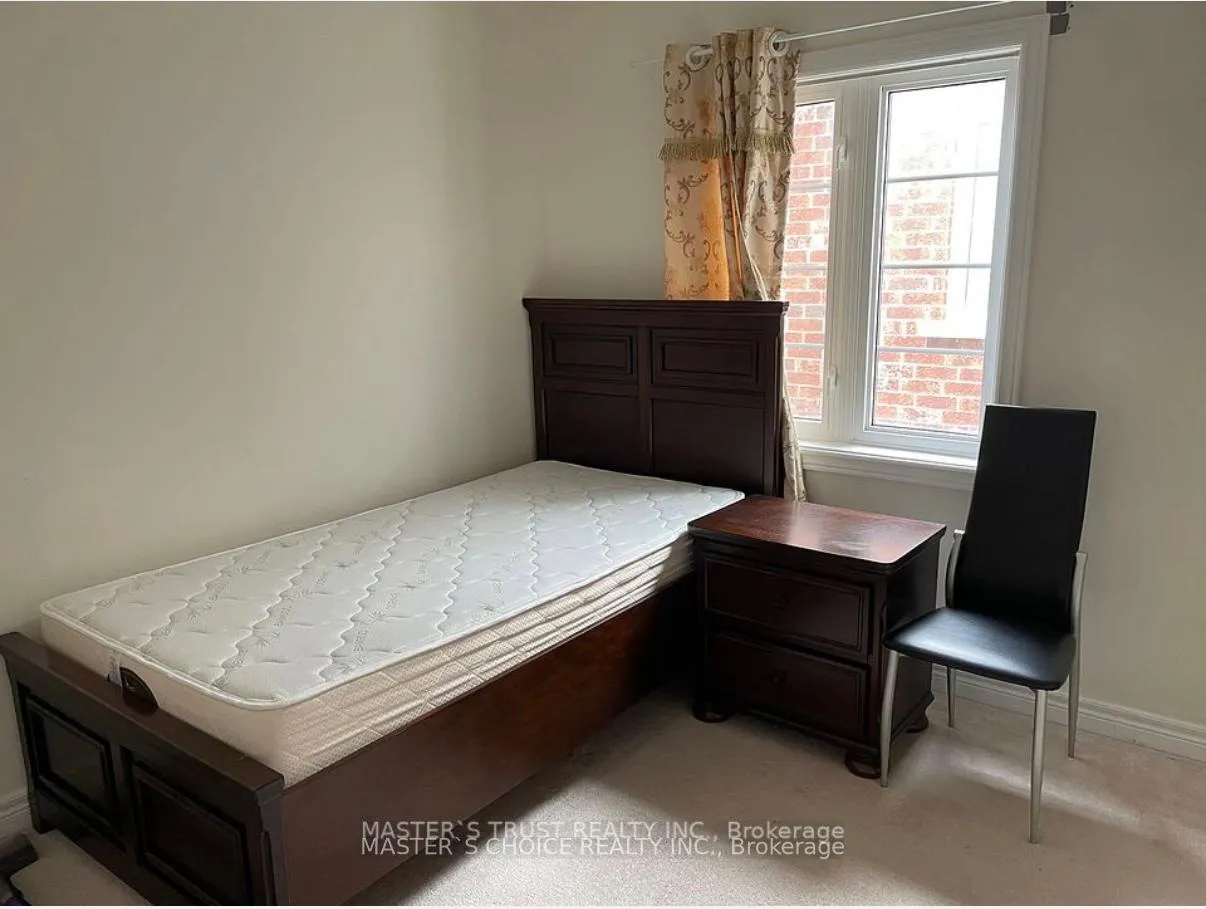 Photo 11 of 152 Bur Oak Avenue, Markham, Berczy — HOMEH