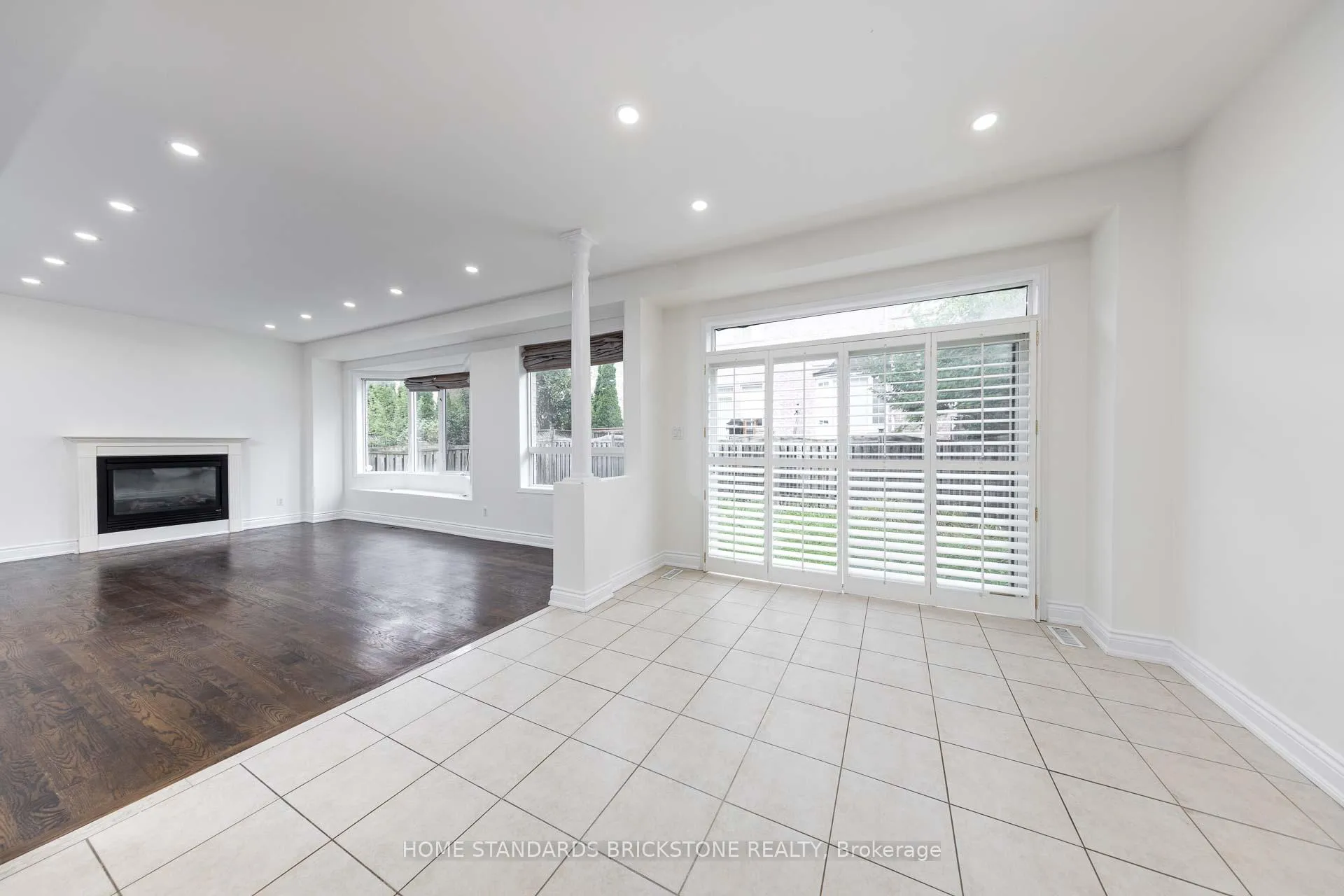 Photo 14 of 76 Leameadow Road, Vaughan, Patterson — HOMEH