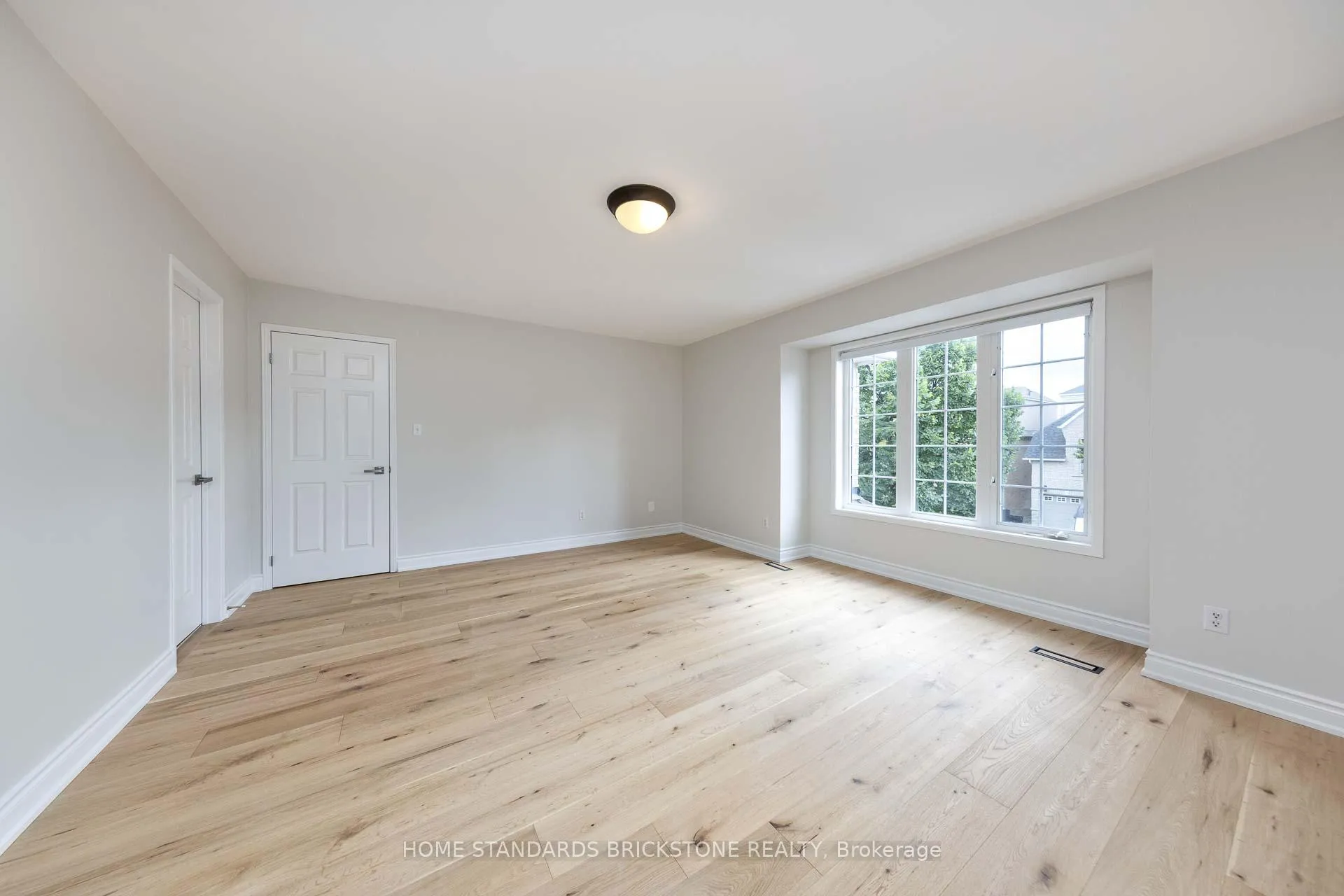 Photo 31 of 76 Leameadow Road, Vaughan, Patterson — HOMEH