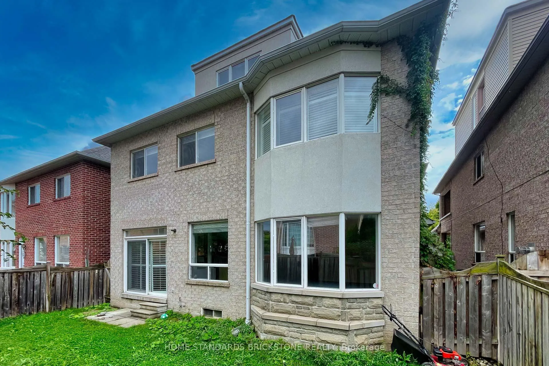 Photo 49 of 76 Leameadow Road, Vaughan, Patterson — HOMEH