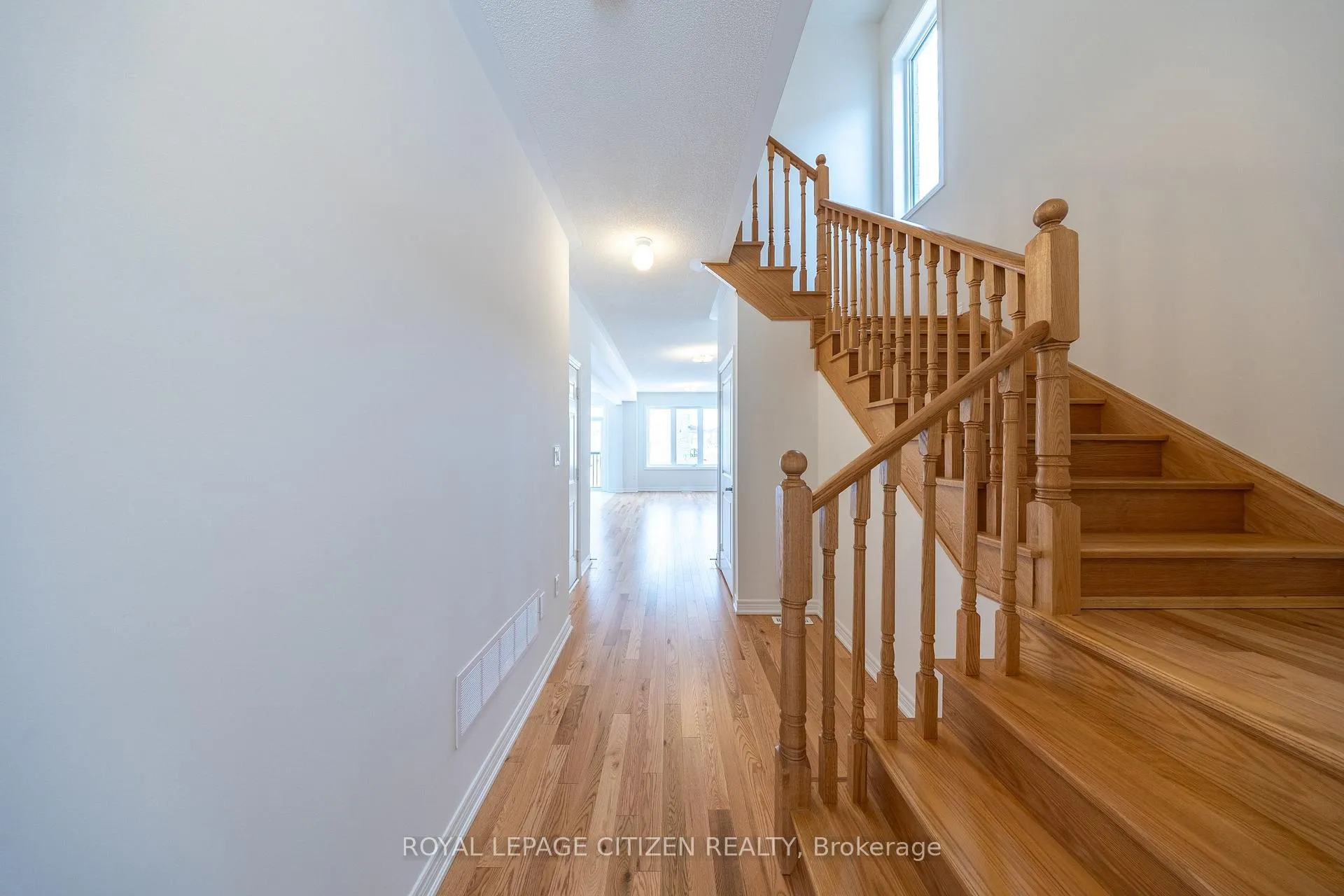 Photo 5 of 68 McGowan Drive, Whitby, Rural Whitby — HOMEH