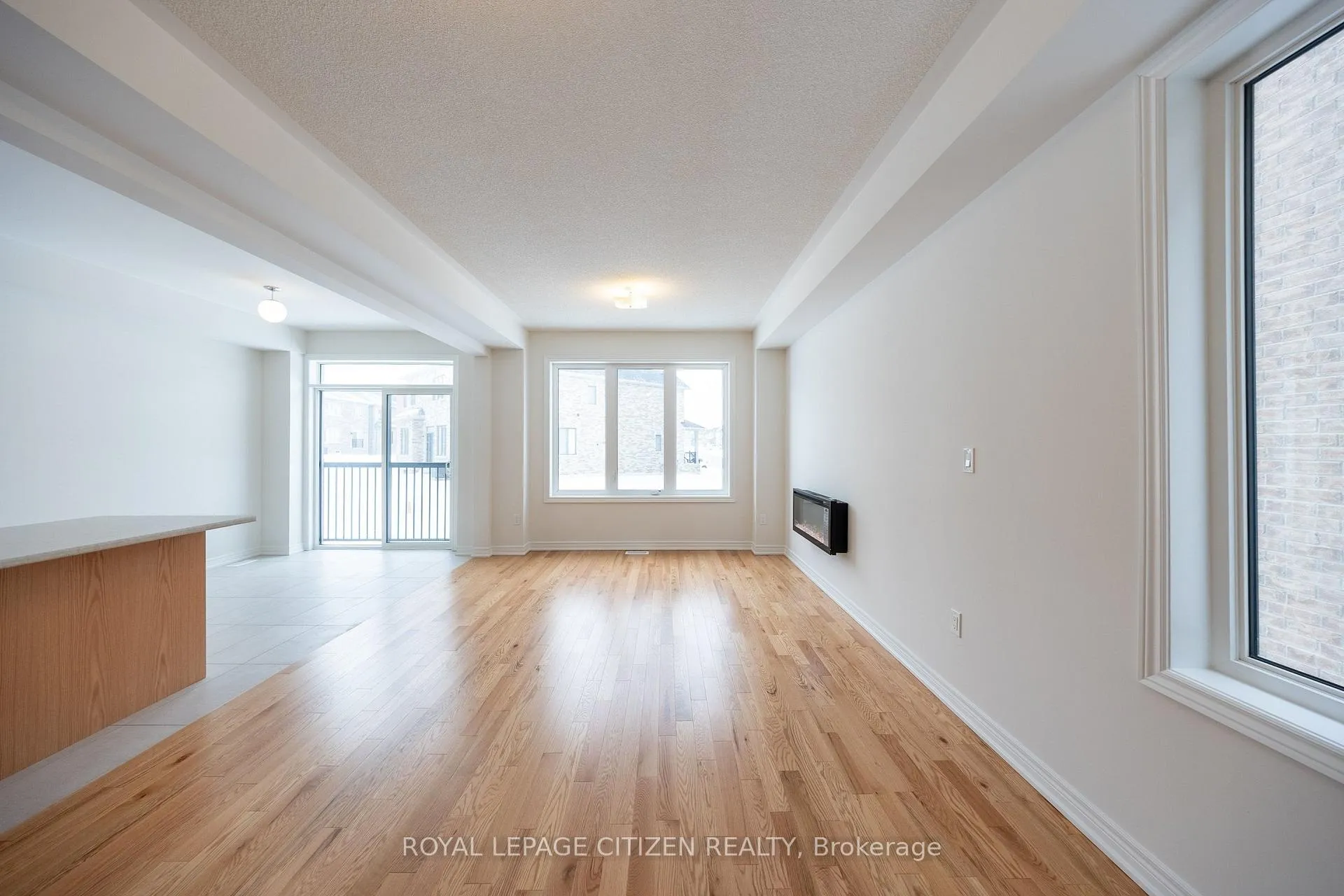 Photo 8 of 68 McGowan Drive, Whitby, Rural Whitby — HOMEH