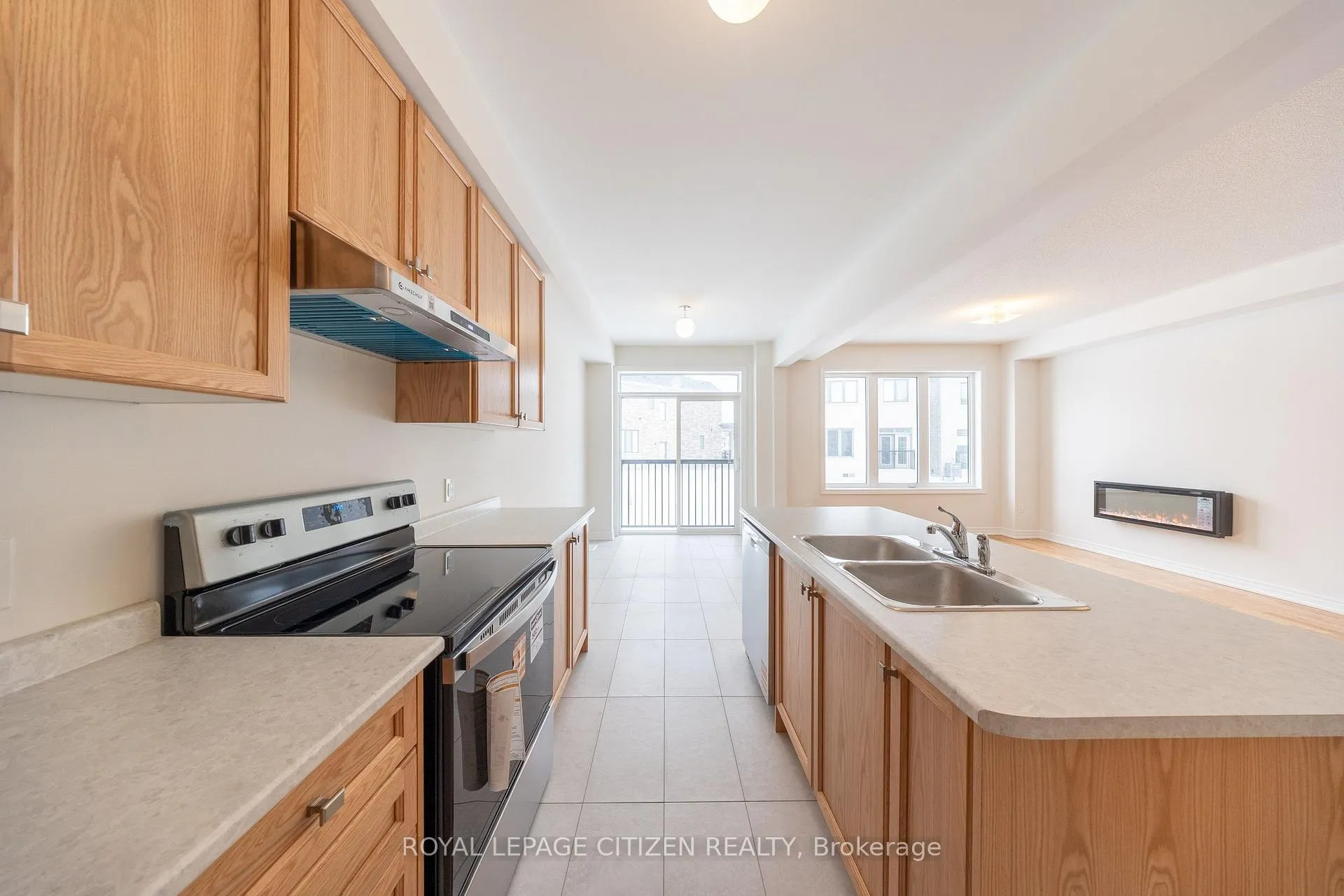 Photo 13 of 68 McGowan Drive, Whitby, Rural Whitby — HOMEH