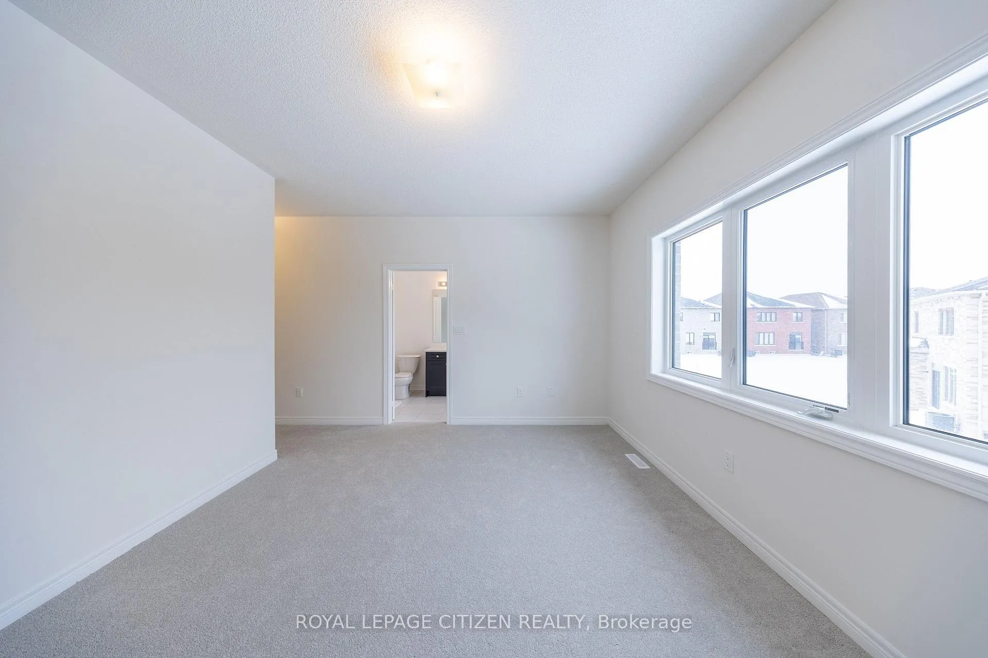 Photo 23 of 68 McGowan Drive, Whitby, Rural Whitby — HOMEH