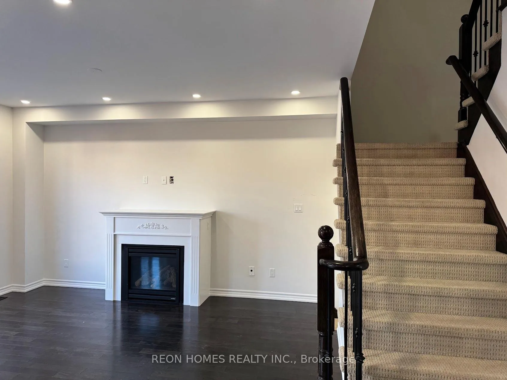 Photo 7 of 1561 Winville Road, Pickering, Duffin Heights — HOMEH