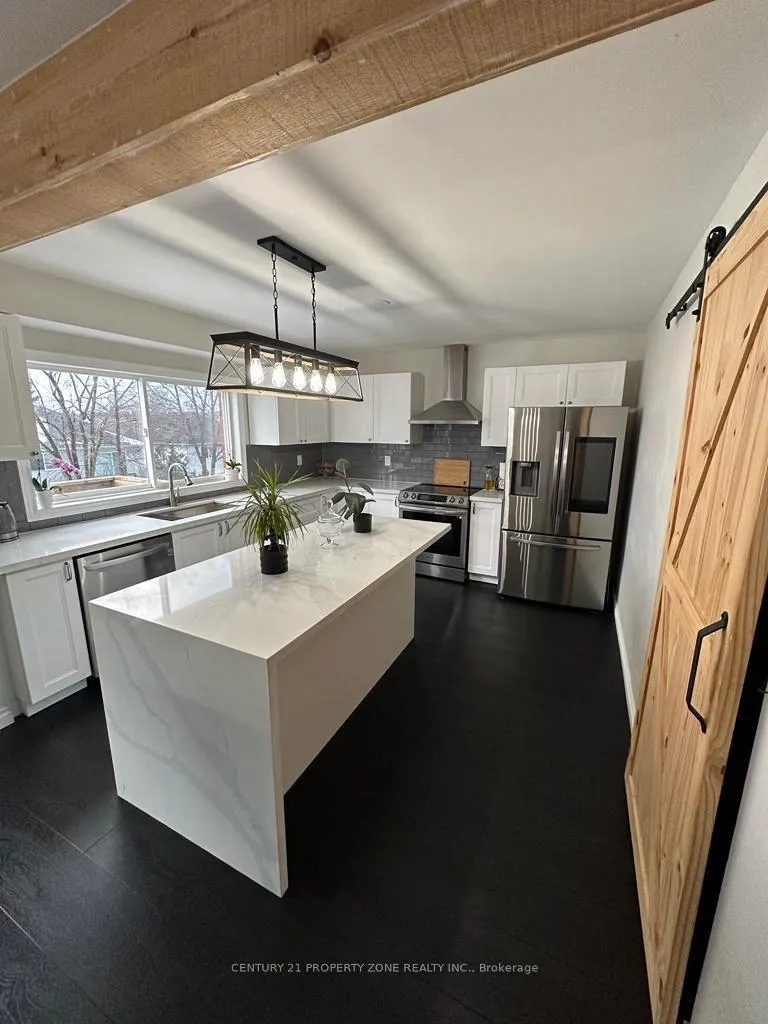 Photo 11 of 99 Copeman Crescent, Barrie, 400 East — HOMEH