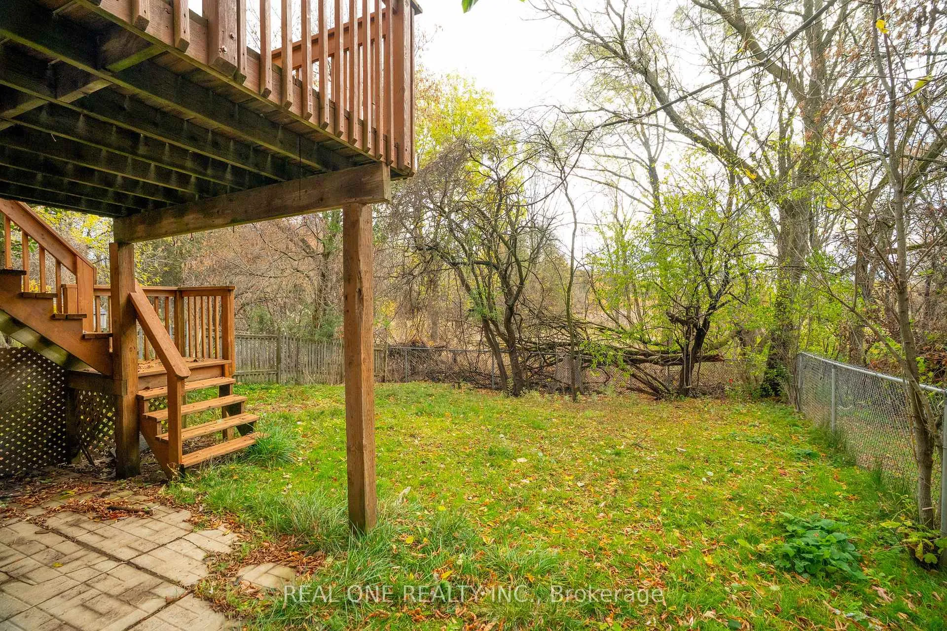 Photo 25 of 51 Koch Drive, Guelph, Kortright West — HOMEH
