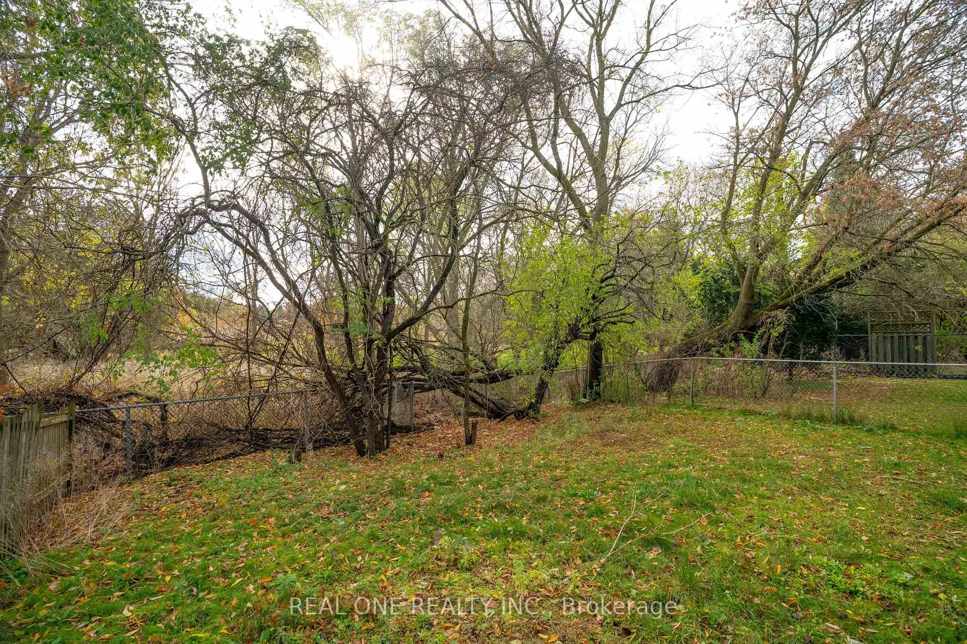 Photo 28 of 51 Koch Drive, Guelph, Kortright West — HOMEH