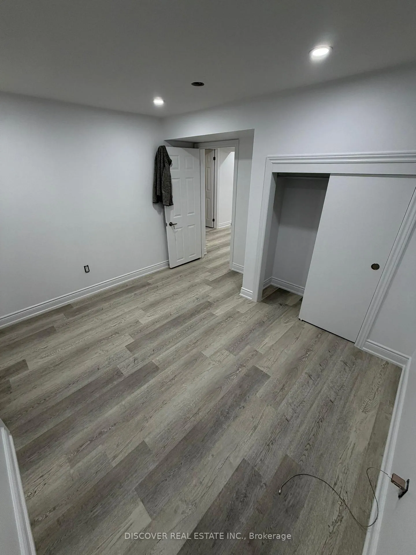 Photo 8 of 1569 Pennel Drive, Oshawa, Taunton — HOMEH