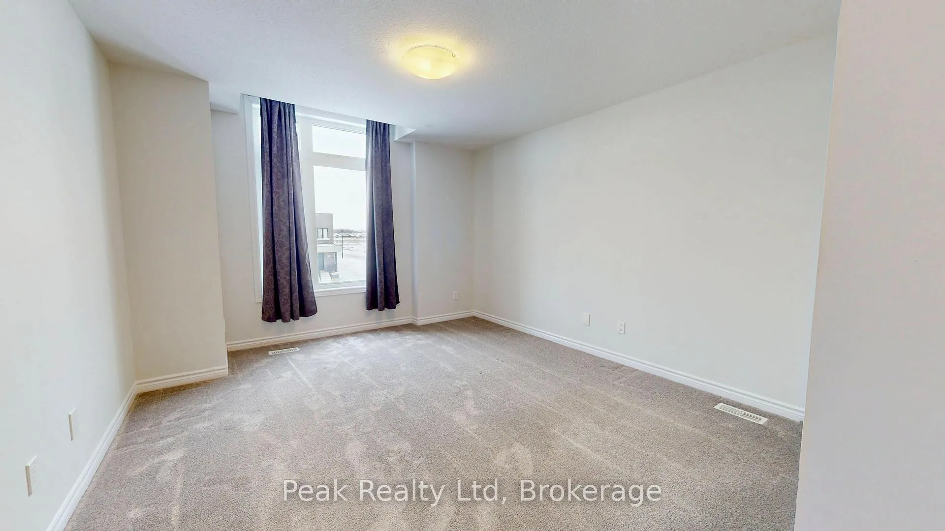 Photo 16 of 328 Bradshaw Drive, Stratford — HOMEH