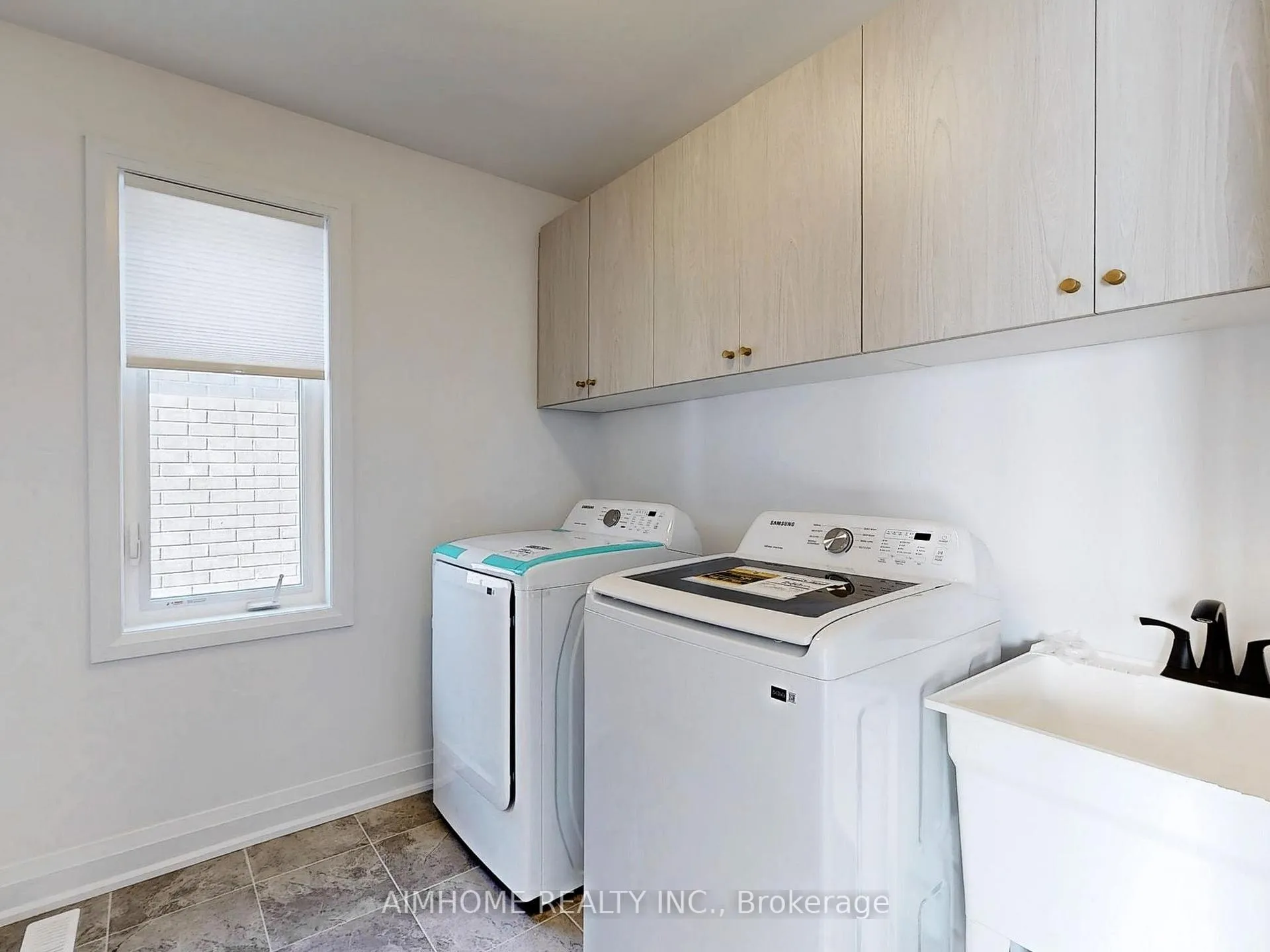 Photo 29 of 17 Gateway Drive, Barrie, Rural Barrie Southeast — HOMEH