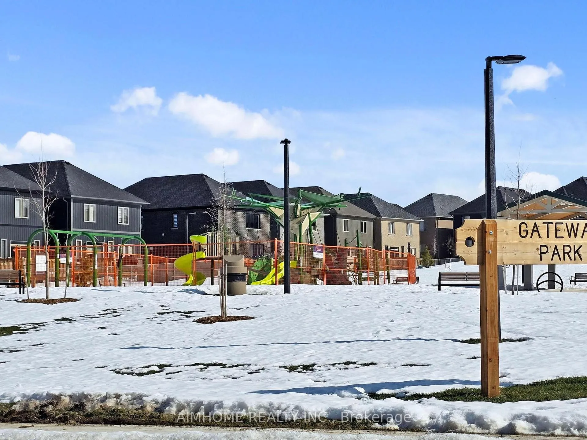 Photo 31 of 17 Gateway Drive, Barrie, Rural Barrie Southeast — HOMEH