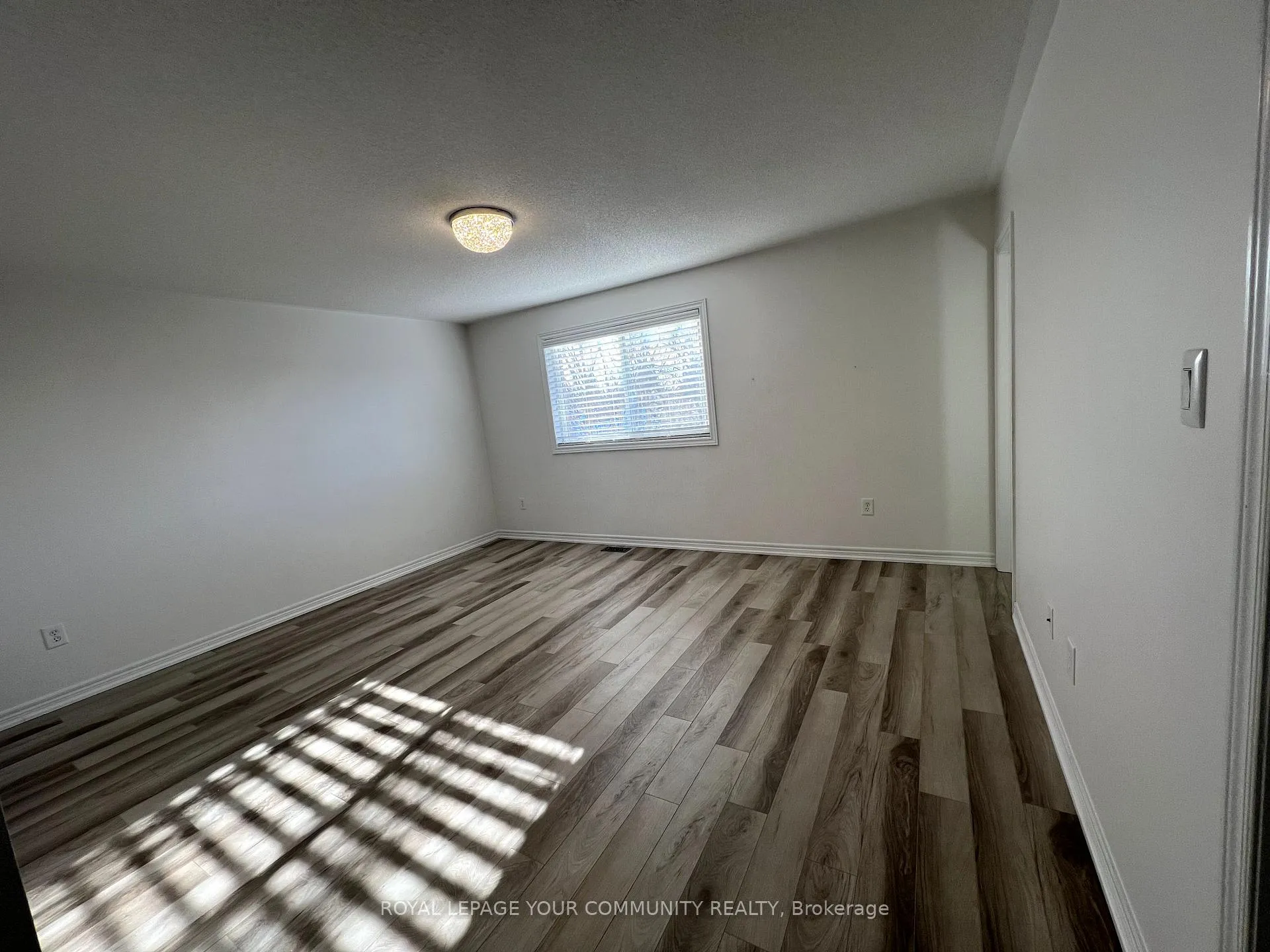Photo 18 of 167 Cunningham Drive, Barrie, Ardagh — HOMEH