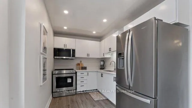 Photo 10 of Unit 17, 1133 Ritson Road N, Oshawa, Centennial — HOMEH