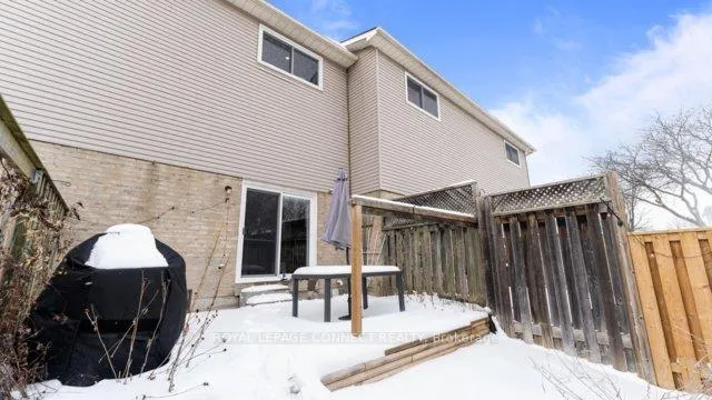 Photo 37 of Unit 17, 1133 Ritson Road N, Oshawa, Centennial — HOMEH