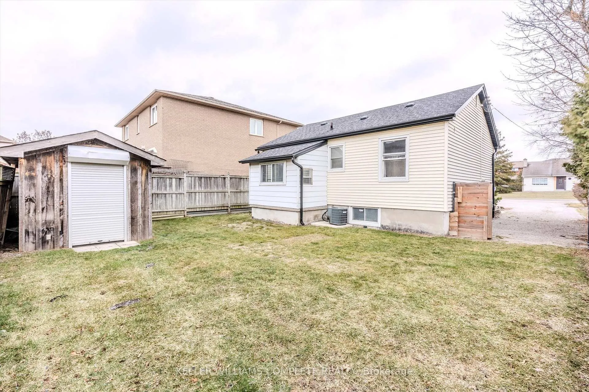Photo 3 of 106 Eleanor Avenue, Hamilton, Eleanor — HOMEH
