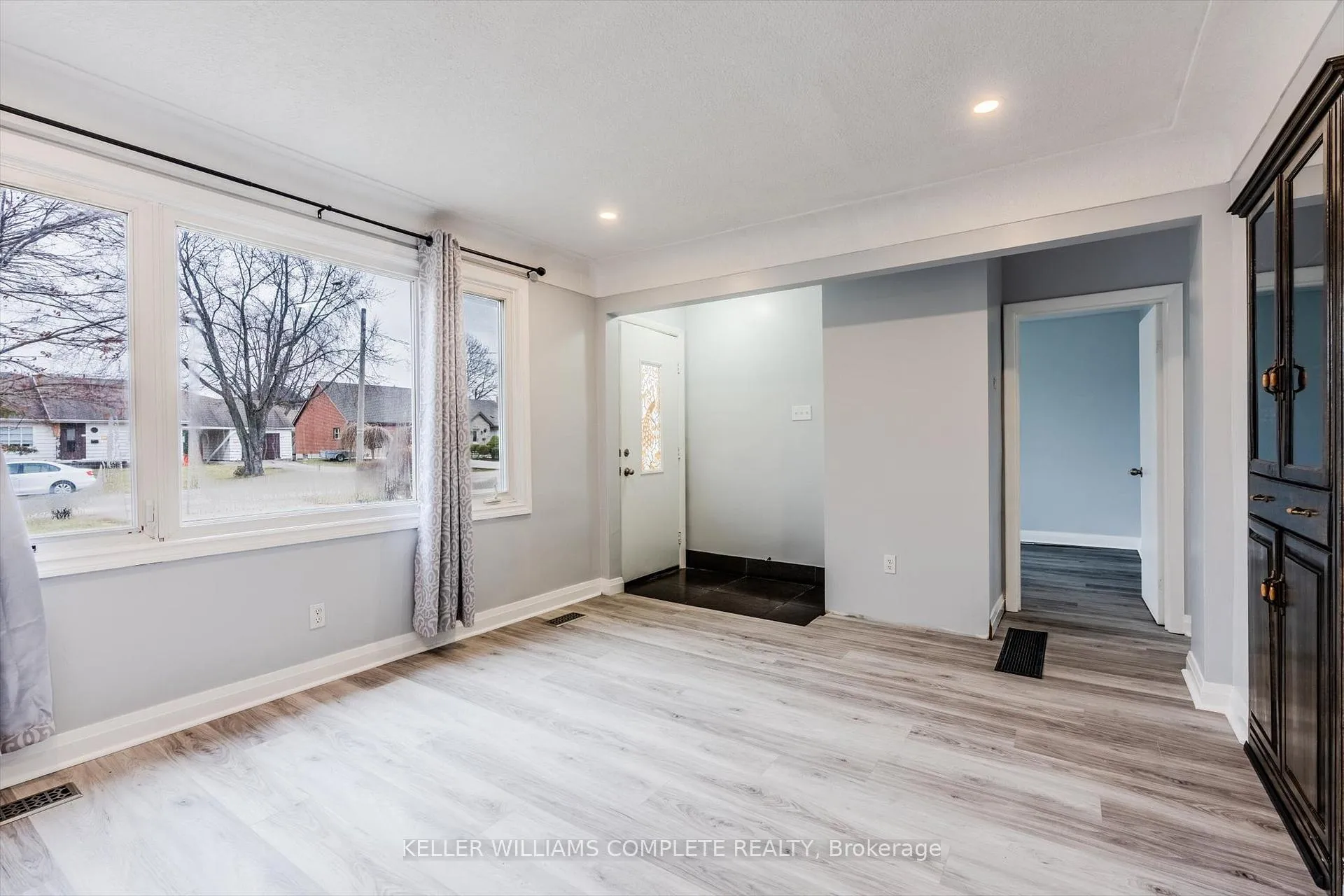 Photo 6 of 106 Eleanor Avenue, Hamilton, Eleanor — HOMEH