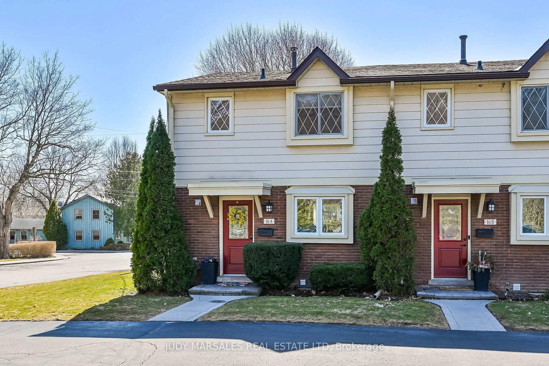 Photo 1 of 16A Bond Street S, Hamilton, Dundas — HOMEH