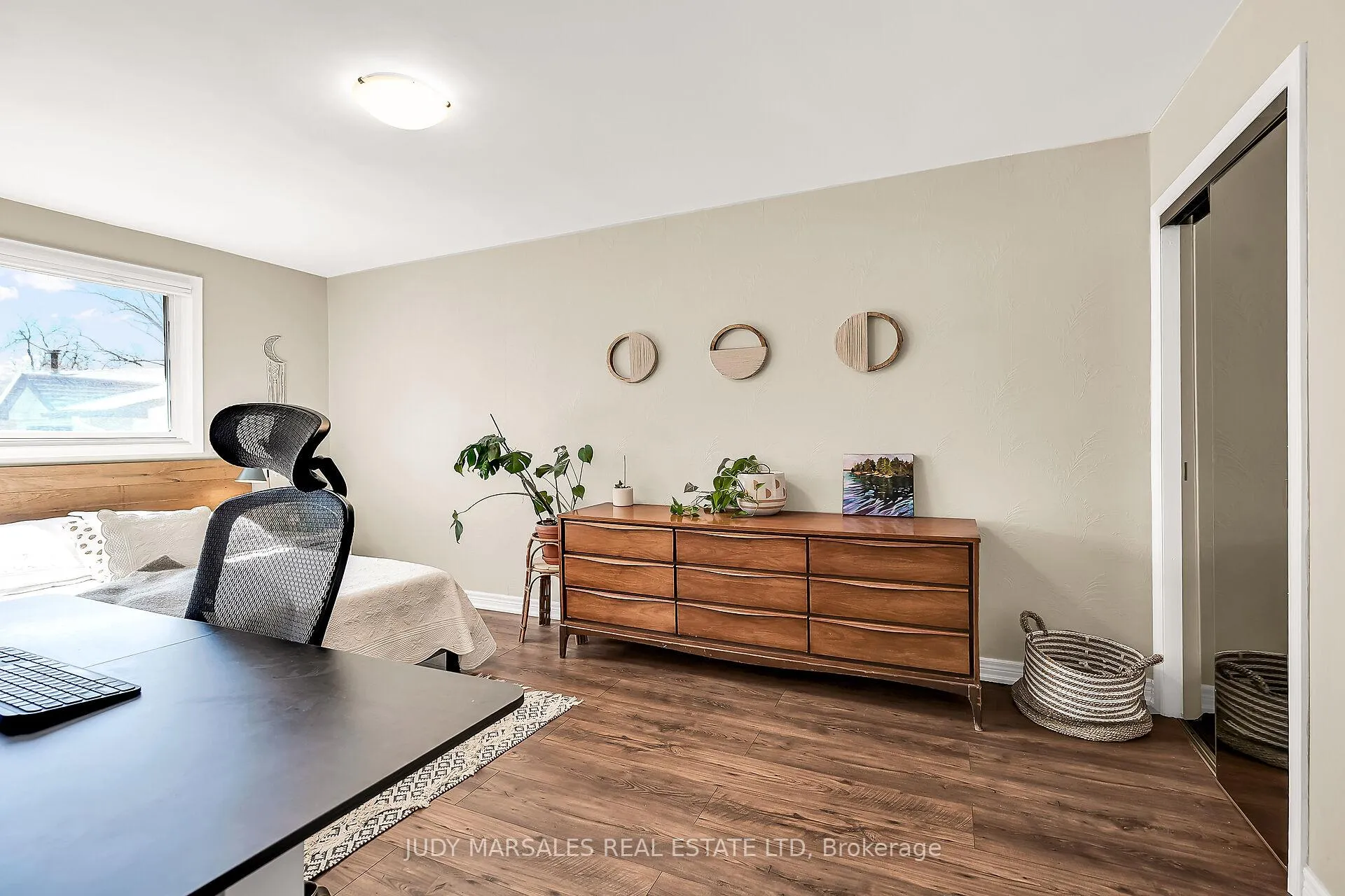 Photo 23 of 16A Bond Street S, Hamilton, Dundas — HOMEH