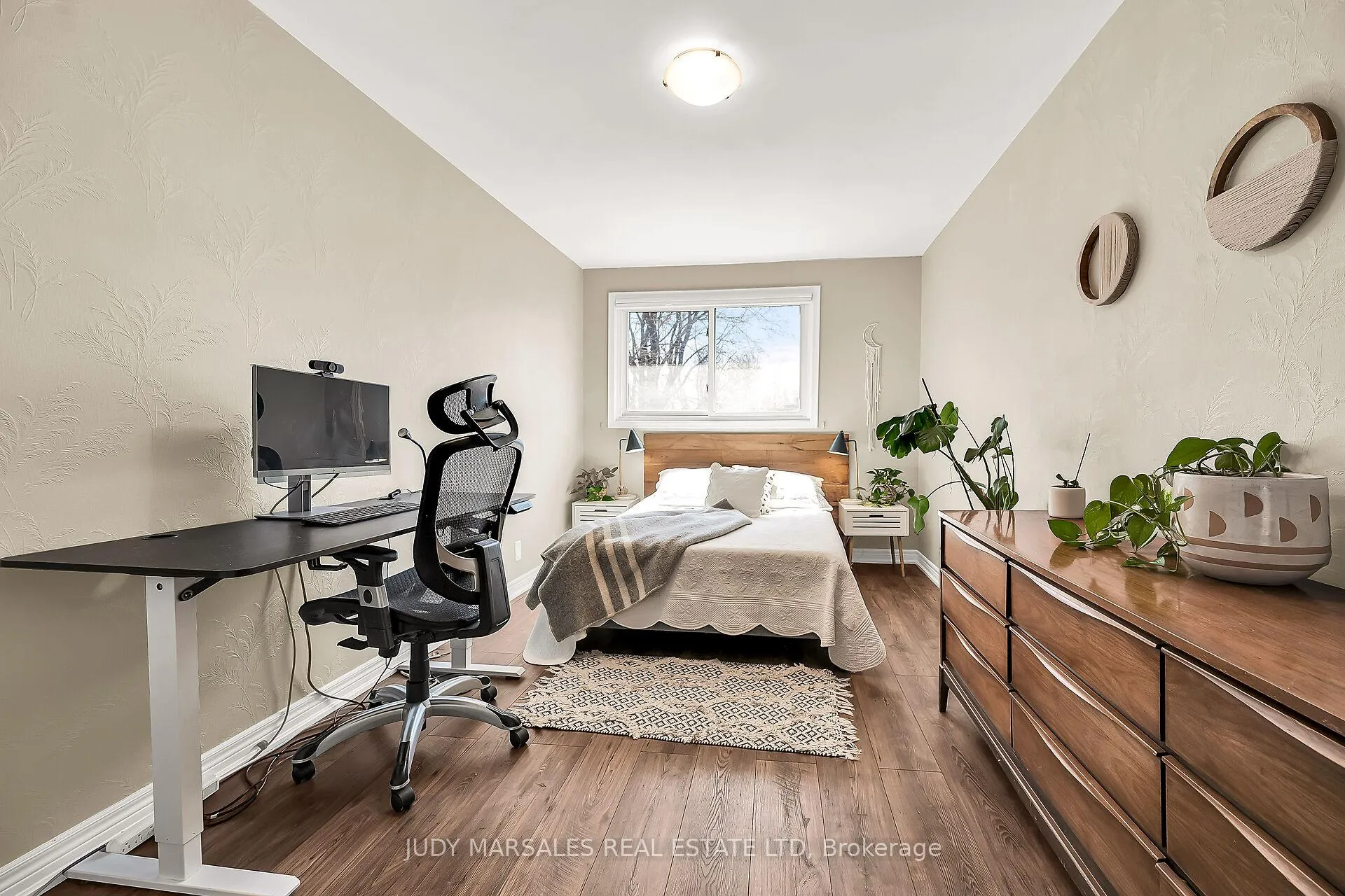 Photo 24 of 16A Bond Street S, Hamilton, Dundas — HOMEH