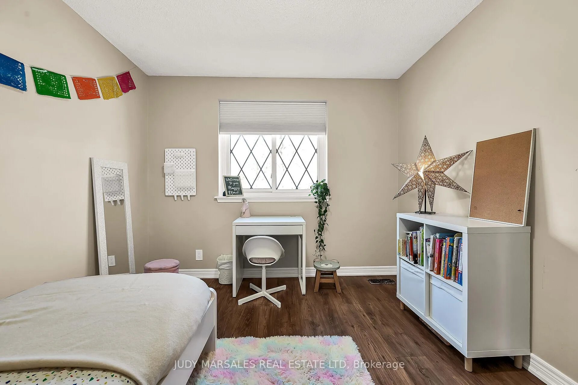 Photo 33 of 16A Bond Street S, Hamilton, Dundas — HOMEH