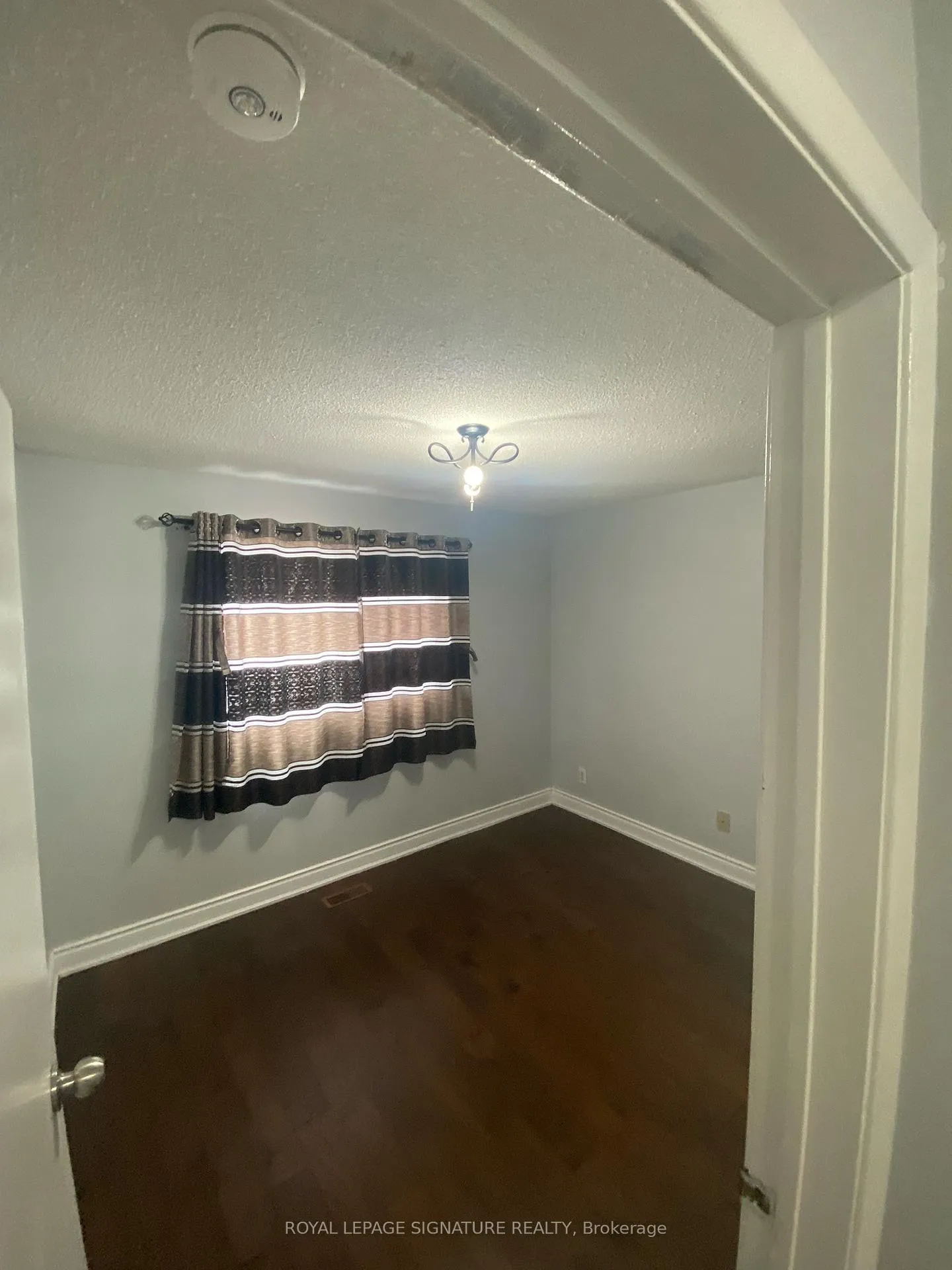 Photo 9 of 132 Murray Street, Brampton, Bram West — HOMEH