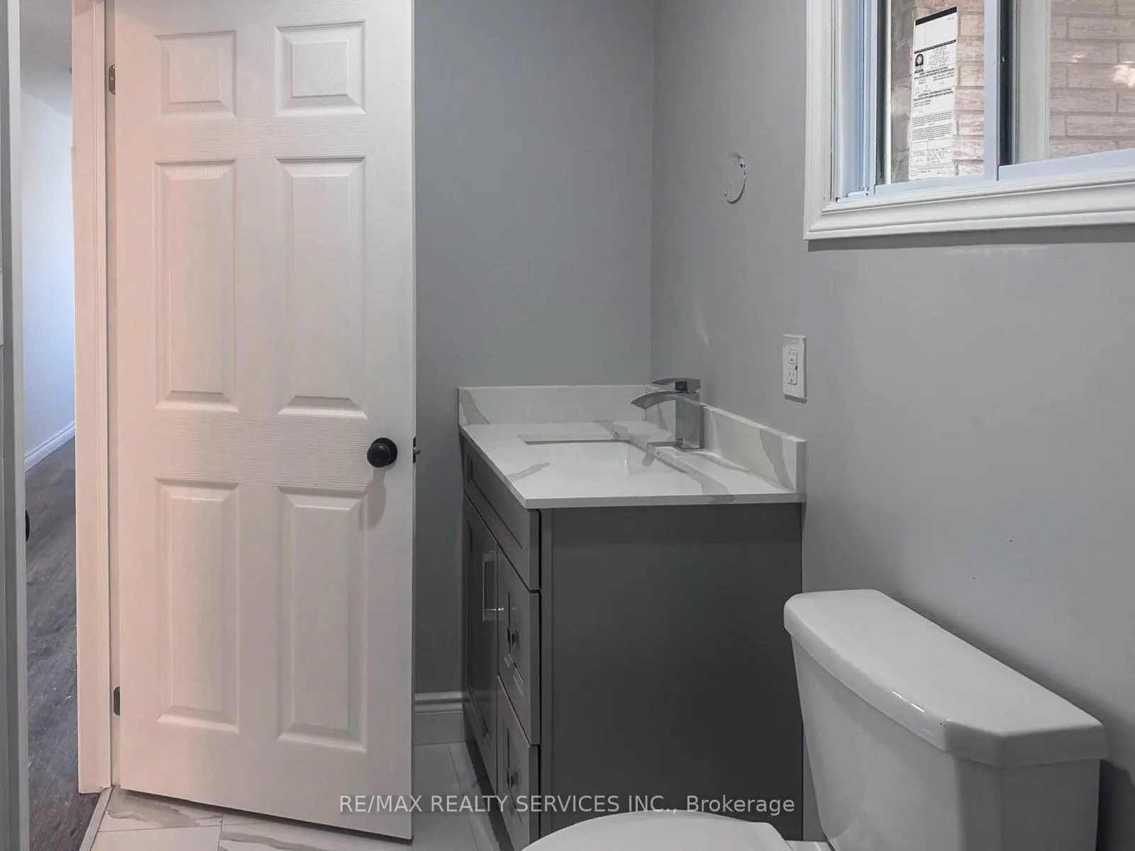 Photo 8 of 375 Blue Lake Road, Brant, South Dumfries — HOMEH