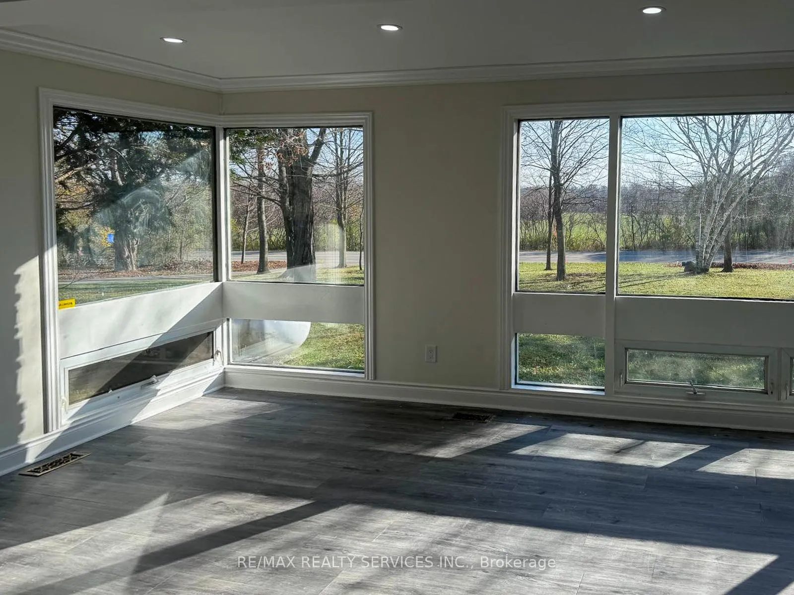 Photo 18 of 375 Blue Lake Road, Brant, South Dumfries — HOMEH