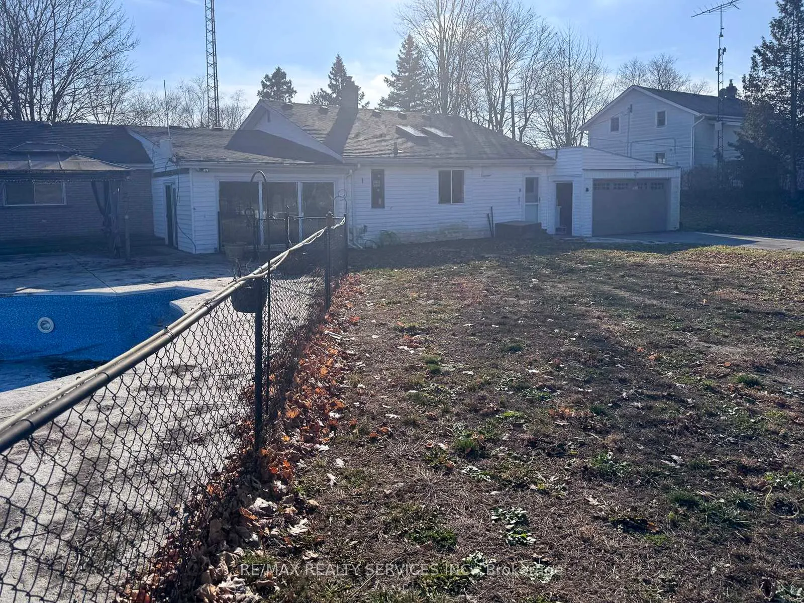 Photo 50 of 375 Blue Lake Road, Brant, South Dumfries — HOMEH