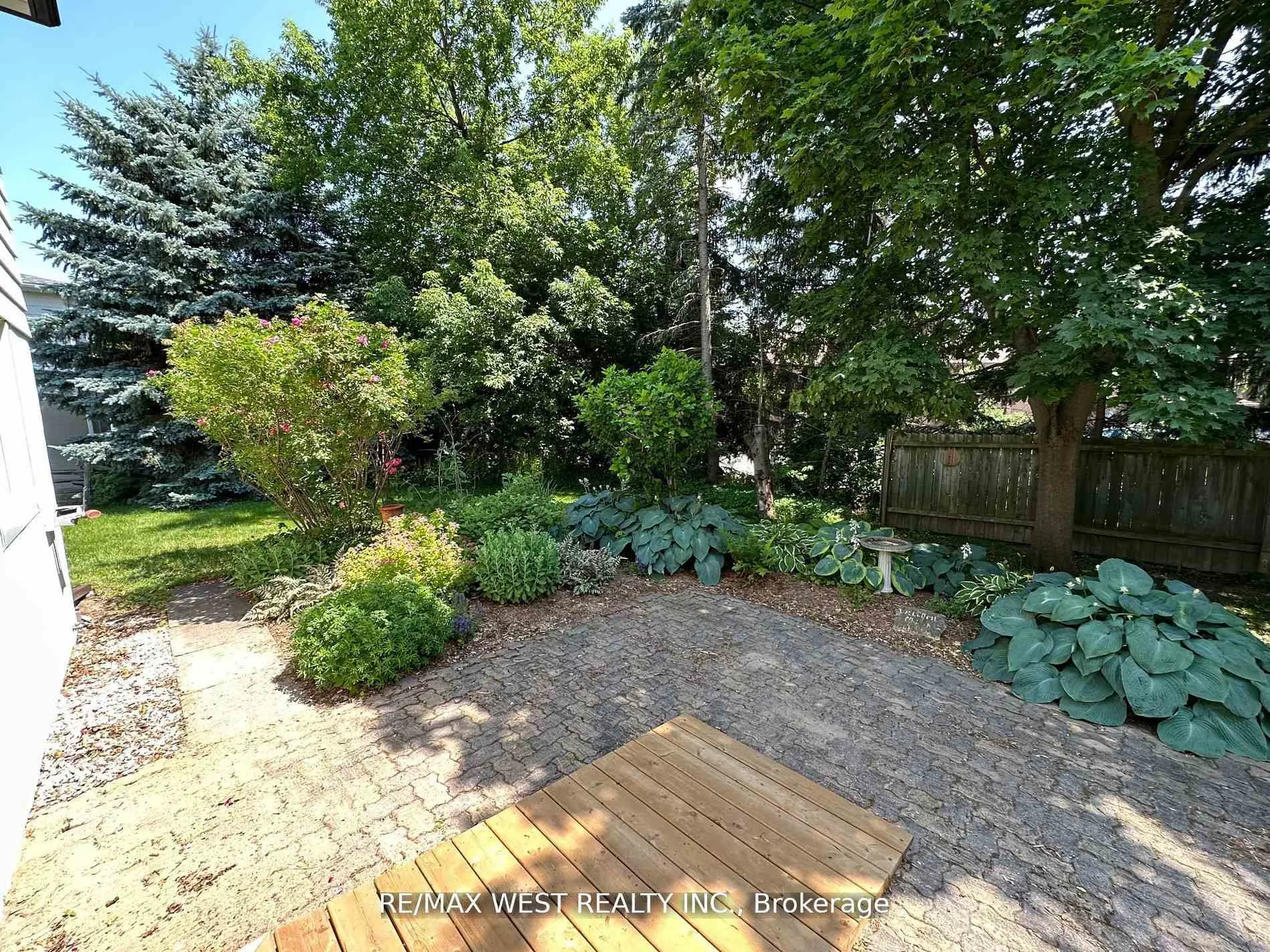 Photo 32 of 15 Tracey Drive, New Tecumseth, Alliston — HOMEH
