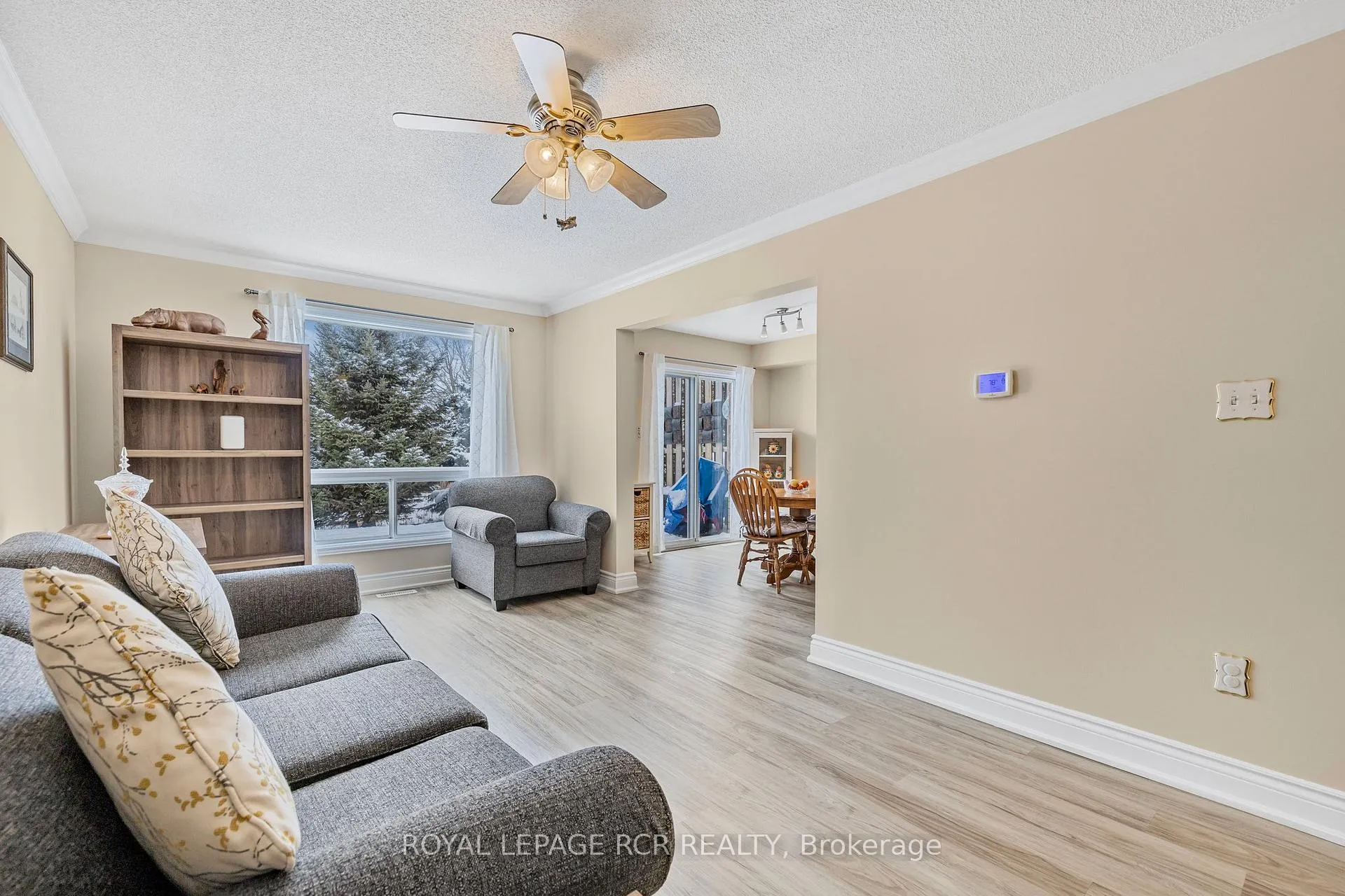 Photo 8 of 36 Riverley Lane, New Tecumseth, Alliston — HOMEH